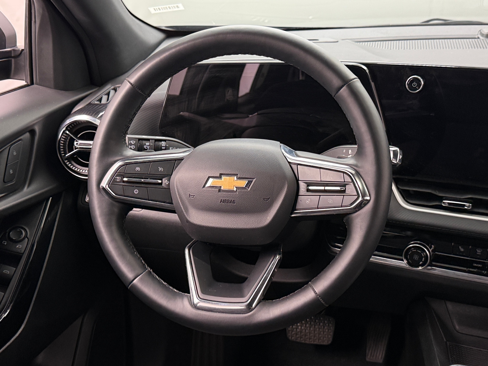 Thumbnail: 2025 Chevrolet Equinox - 5