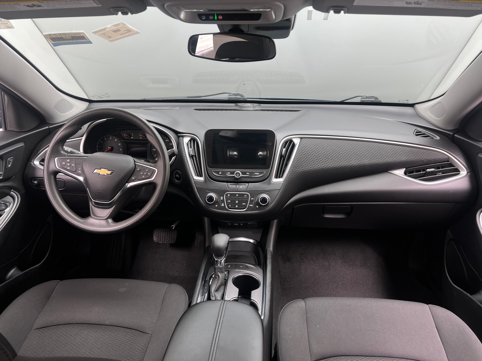 Thumbnail: 2024 Chevrolet Malibu - 3