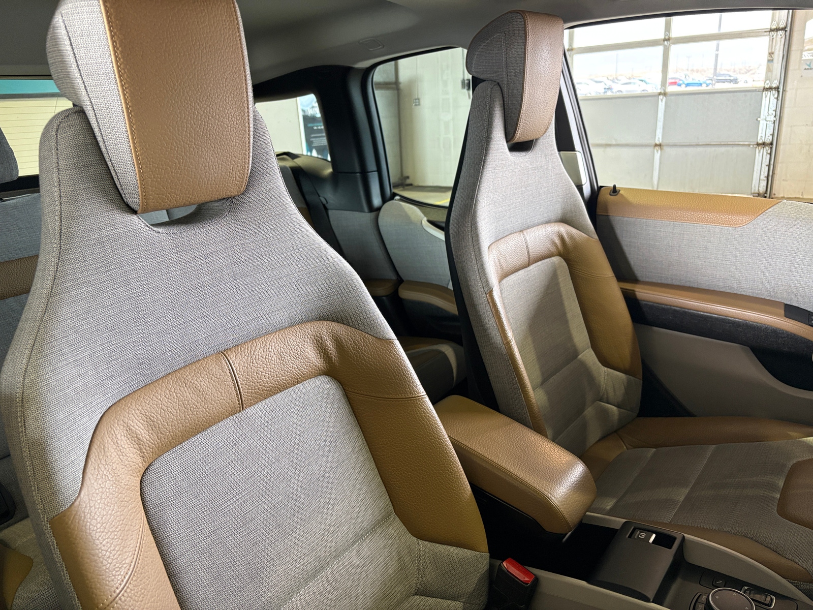 Thumbnail: 2016 BMW i3 - 2