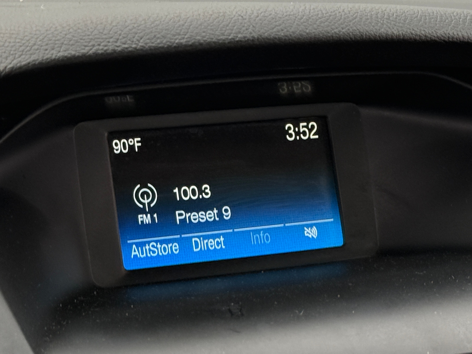 Thumbnail: 2018 Ford Focus - 4