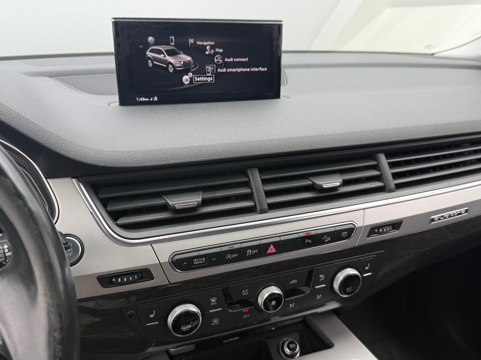 Thumbnail: 2018 Audi Q7 - 3