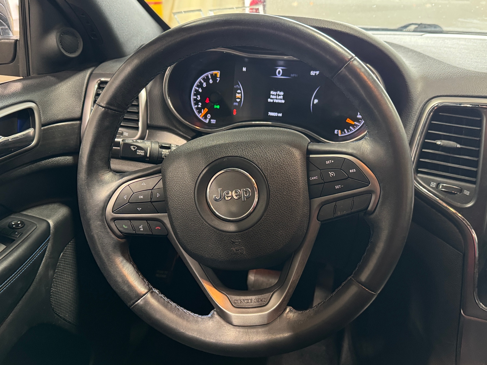 Thumbnail: 2018 Jeep Grand Cherokee - 5