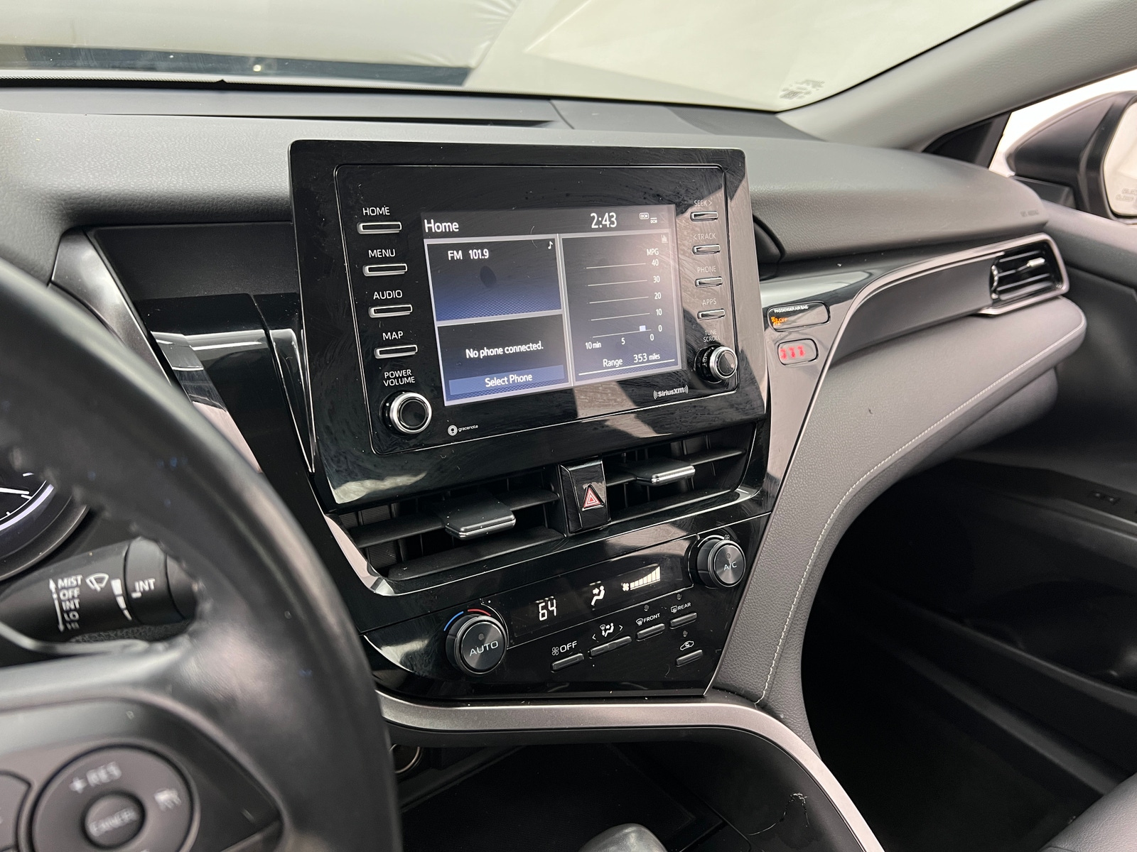 Thumbnail: 2021 Toyota Camry - 3