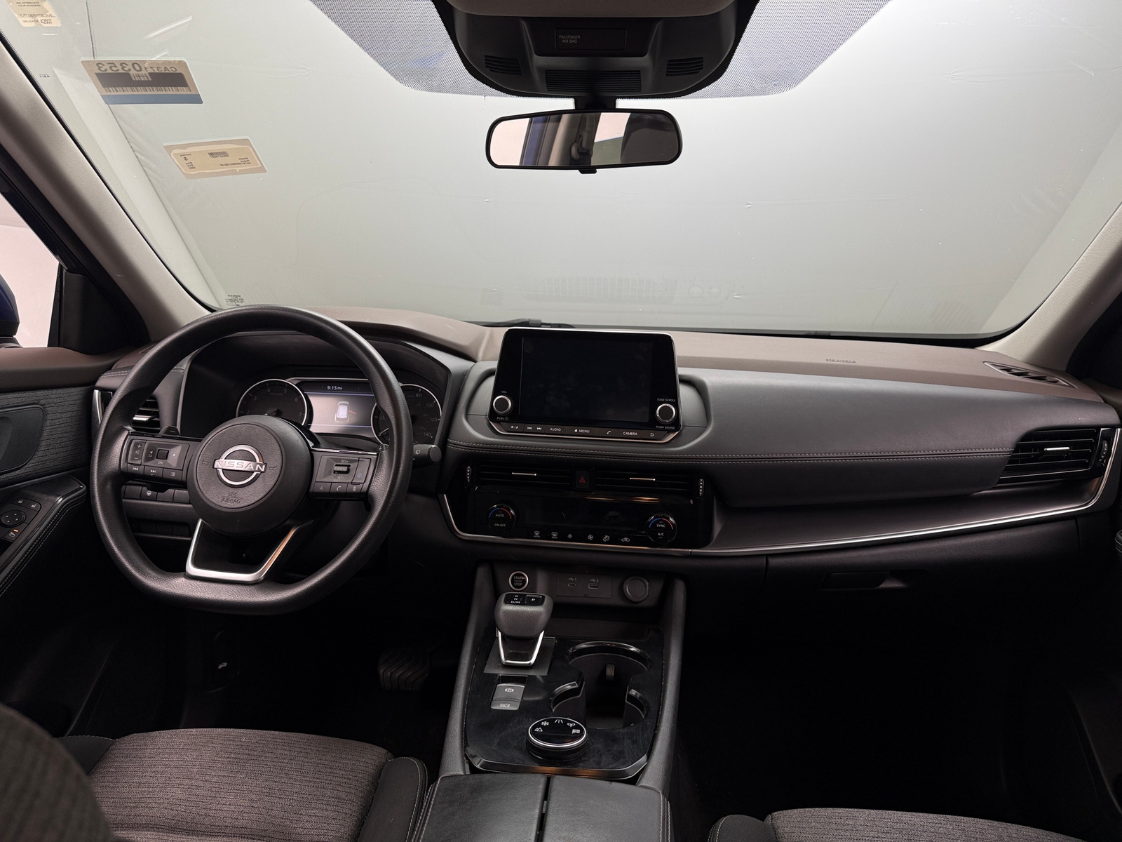 Thumbnail: 2022 Nissan Rogue - 3