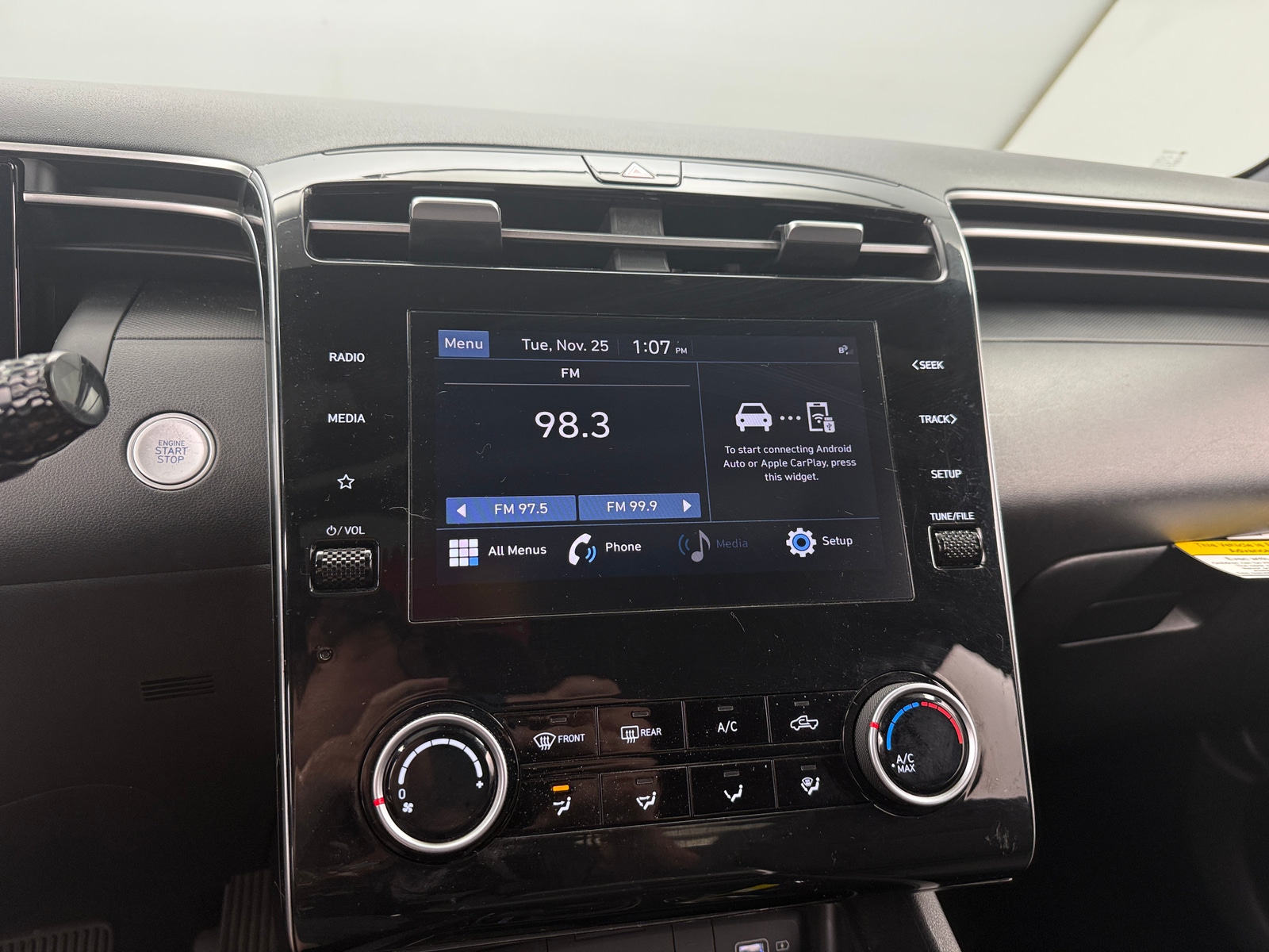 Thumbnail: 2023 Hyundai Santa Cruz - 4