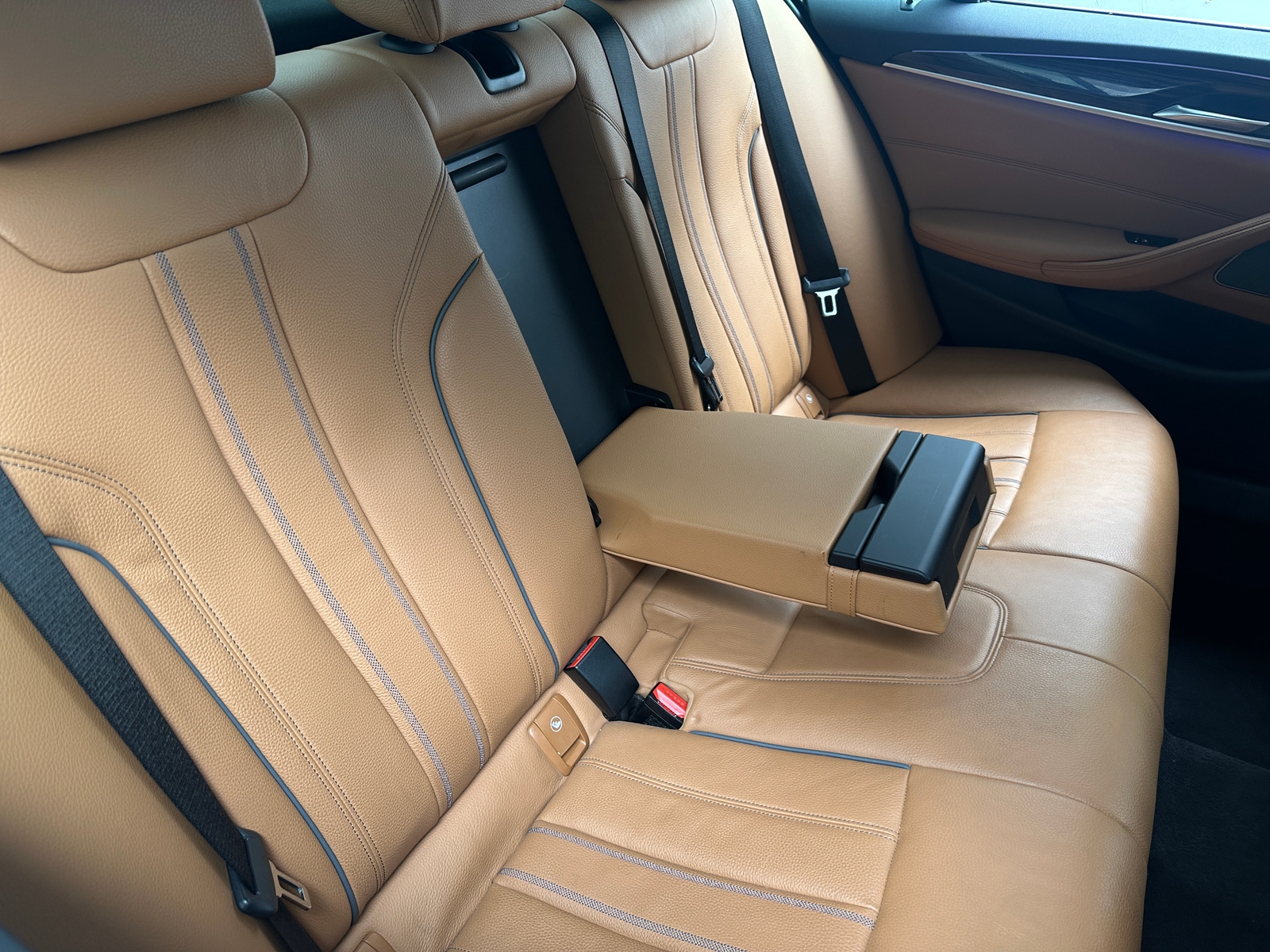 Thumbnail: 2023 BMW 5 Series - 5