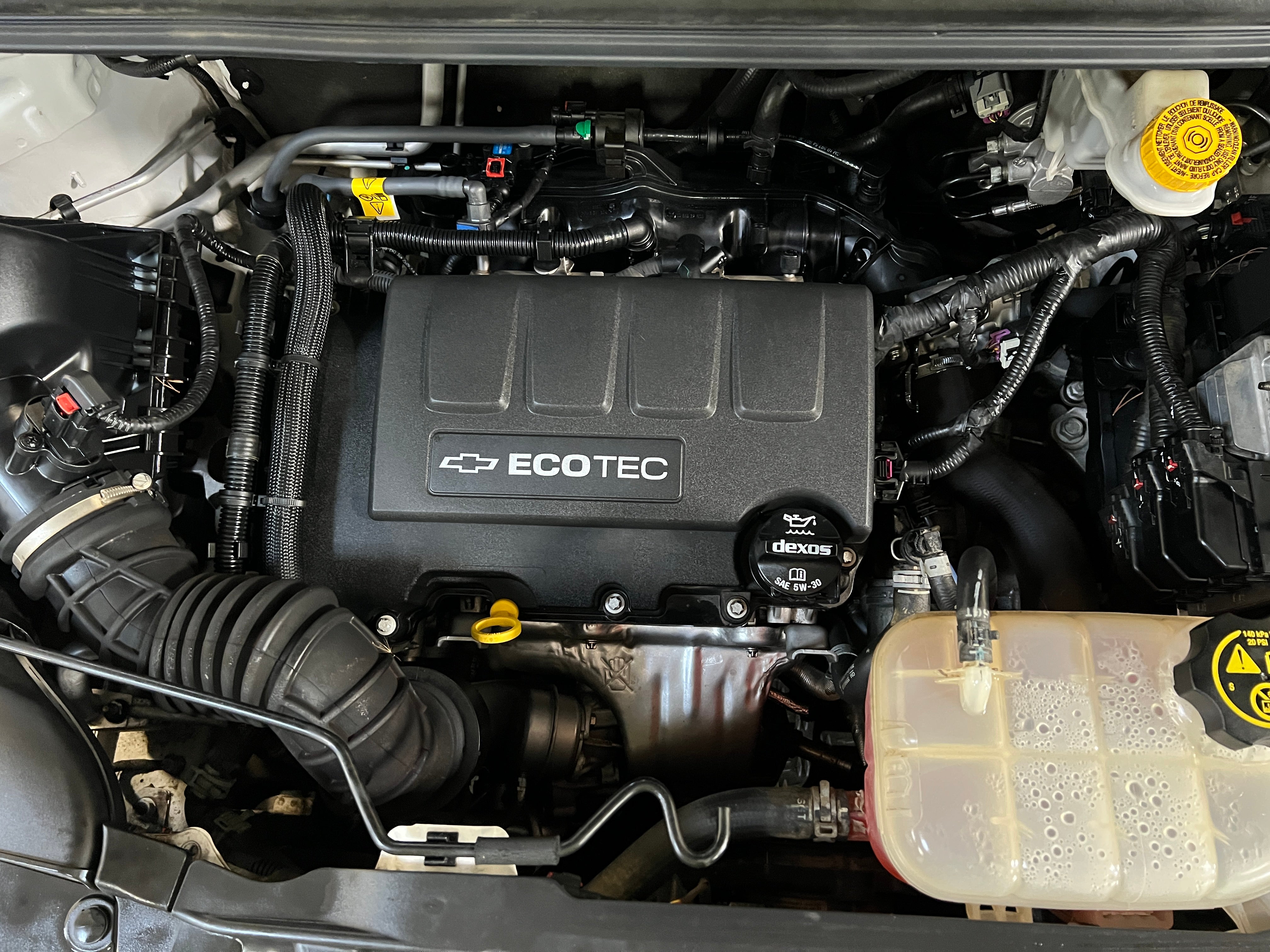 Used 2019 Chevrolet Trax LT with VIN 3GNCJLSBXKL213917 for sale in Oak Creek, WI