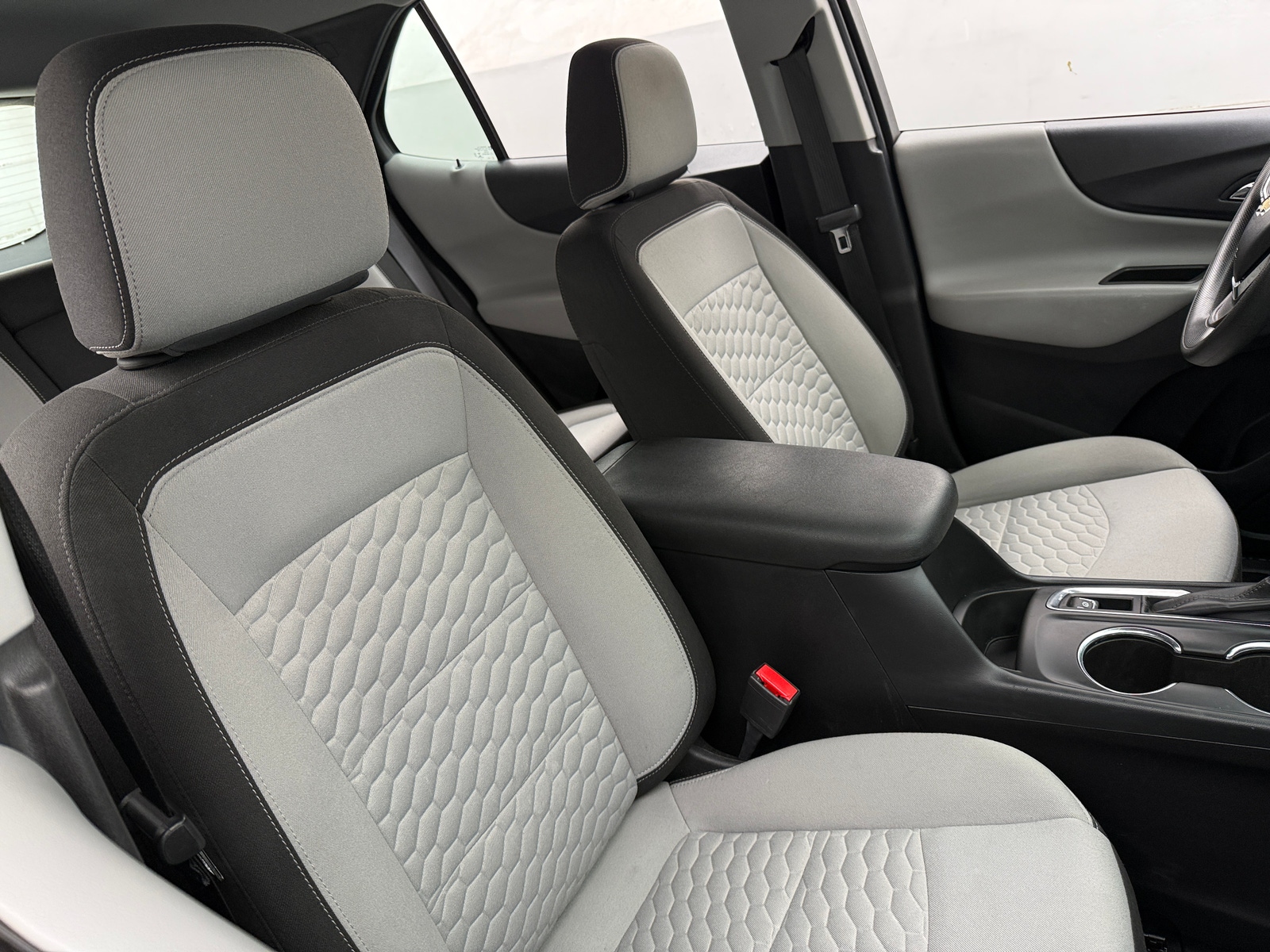 Thumbnail: 2021 Chevrolet Equinox - 2