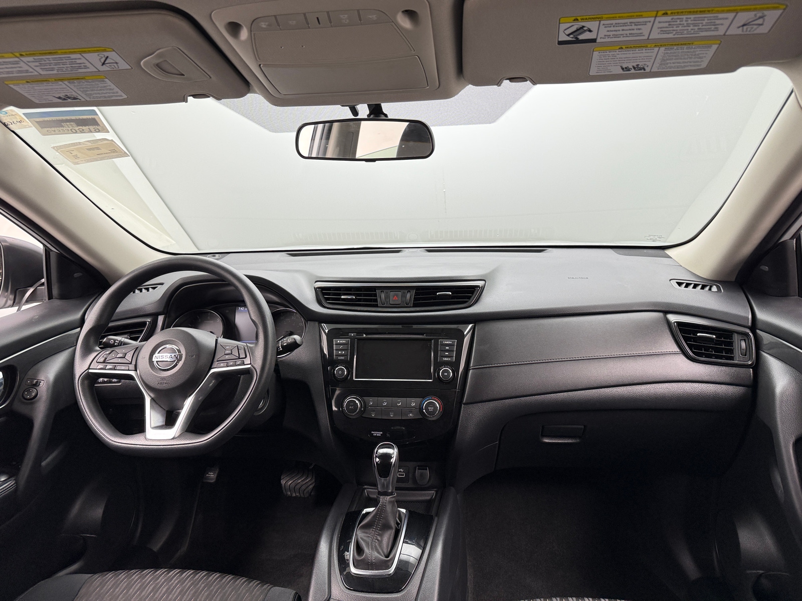 Thumbnail: 2018 Nissan Rogue - 3