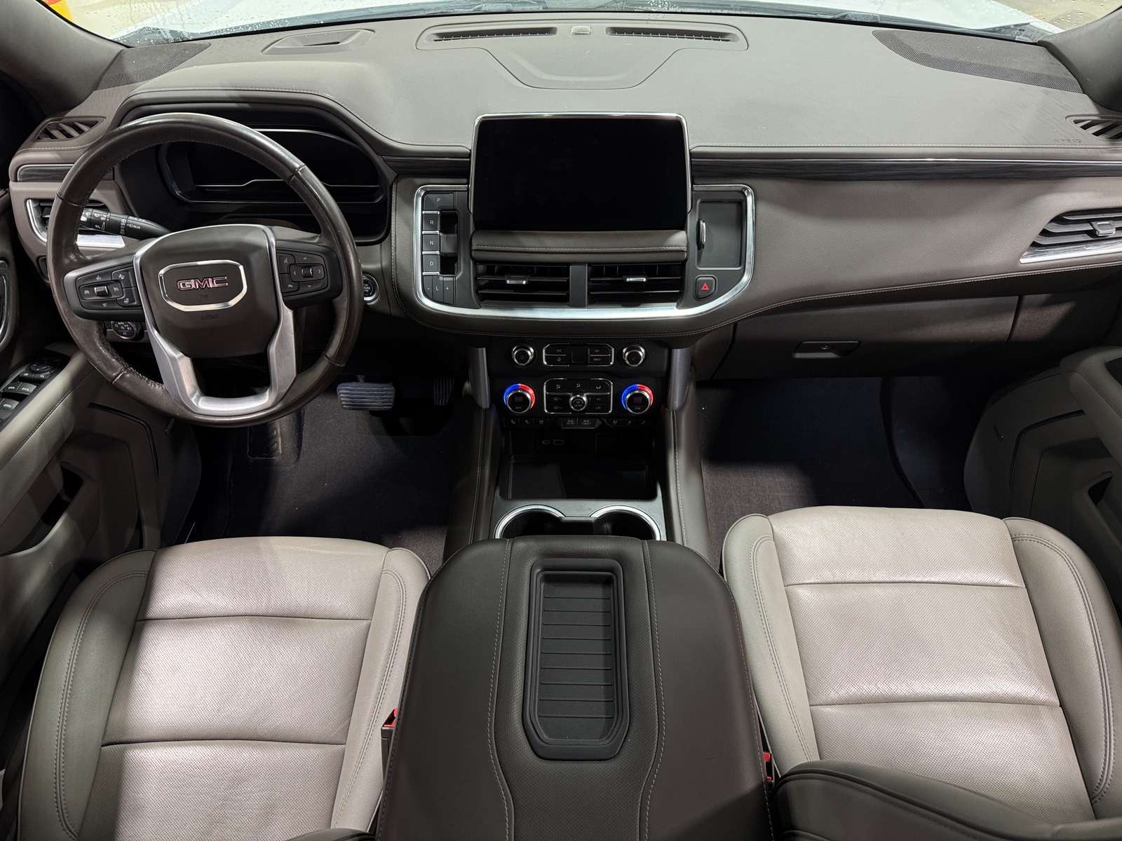 Thumbnail: 2022 GMC Yukon XL - 2