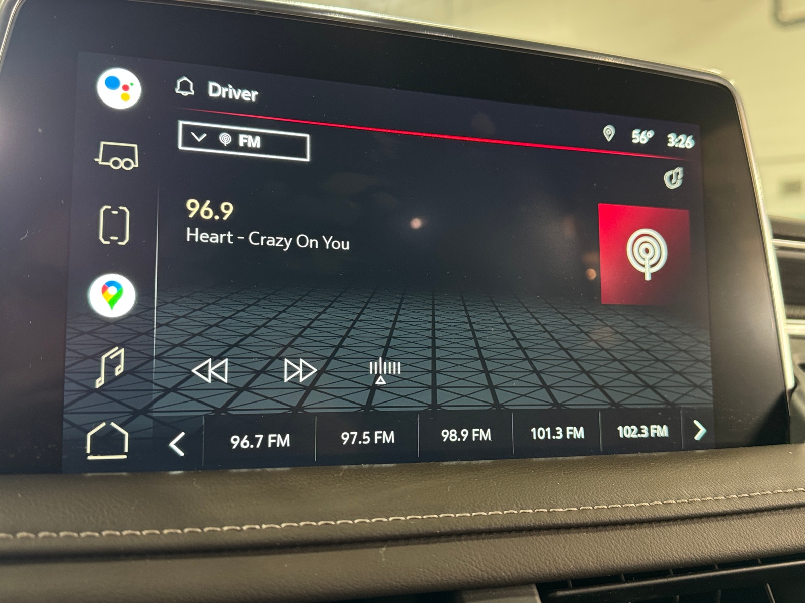 Thumbnail: 2022 GMC Yukon XL - 3