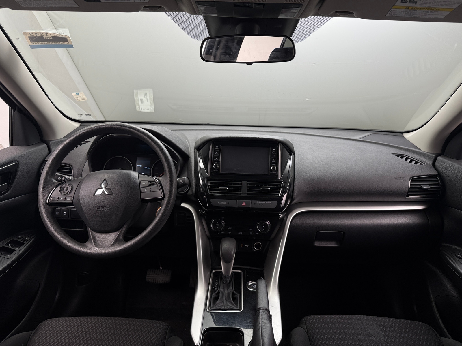 Thumbnail: 2024 Mitsubishi Eclipse Cross - 3