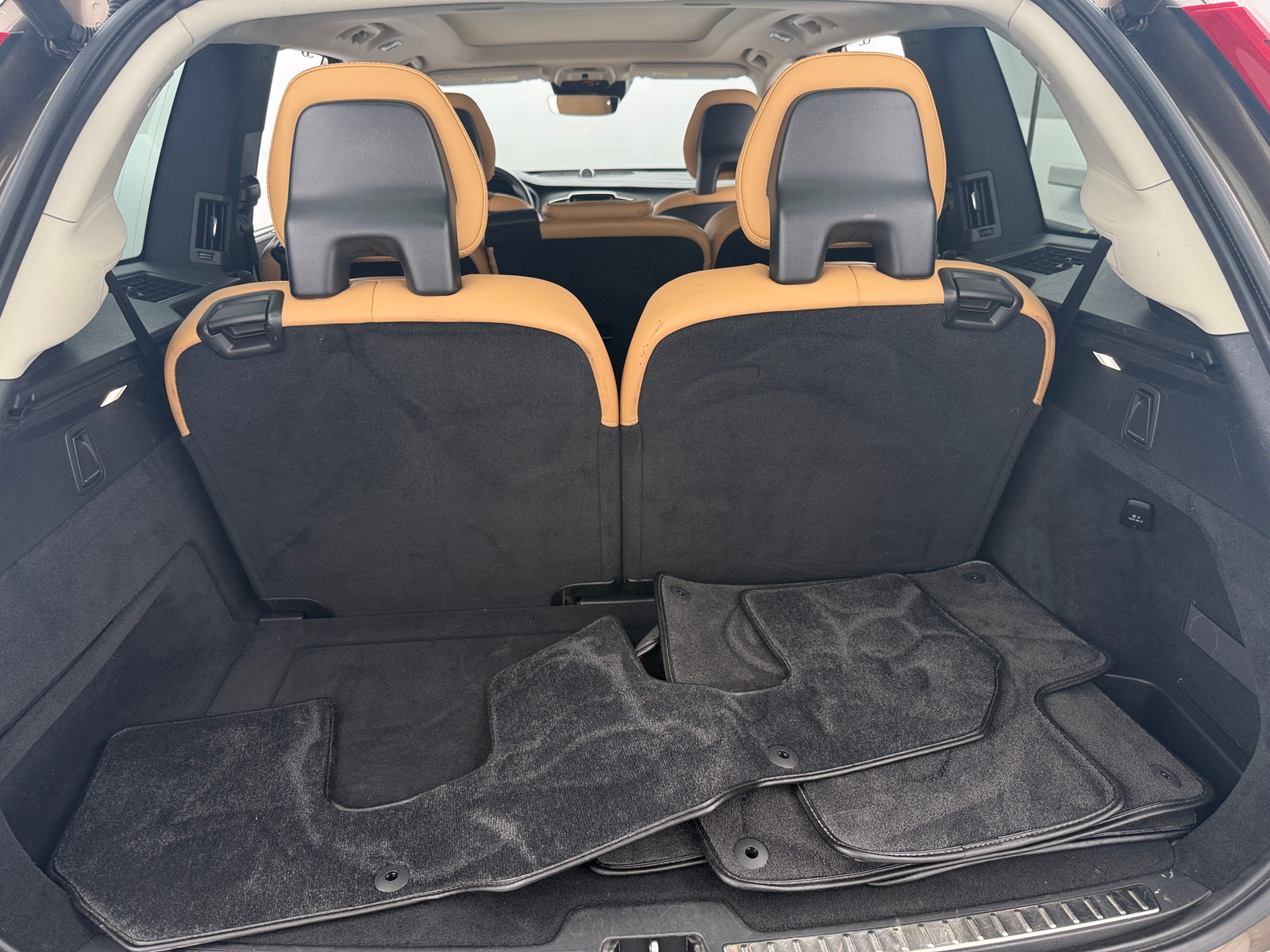 Thumbnail: 2016 Volvo XC90 - 6