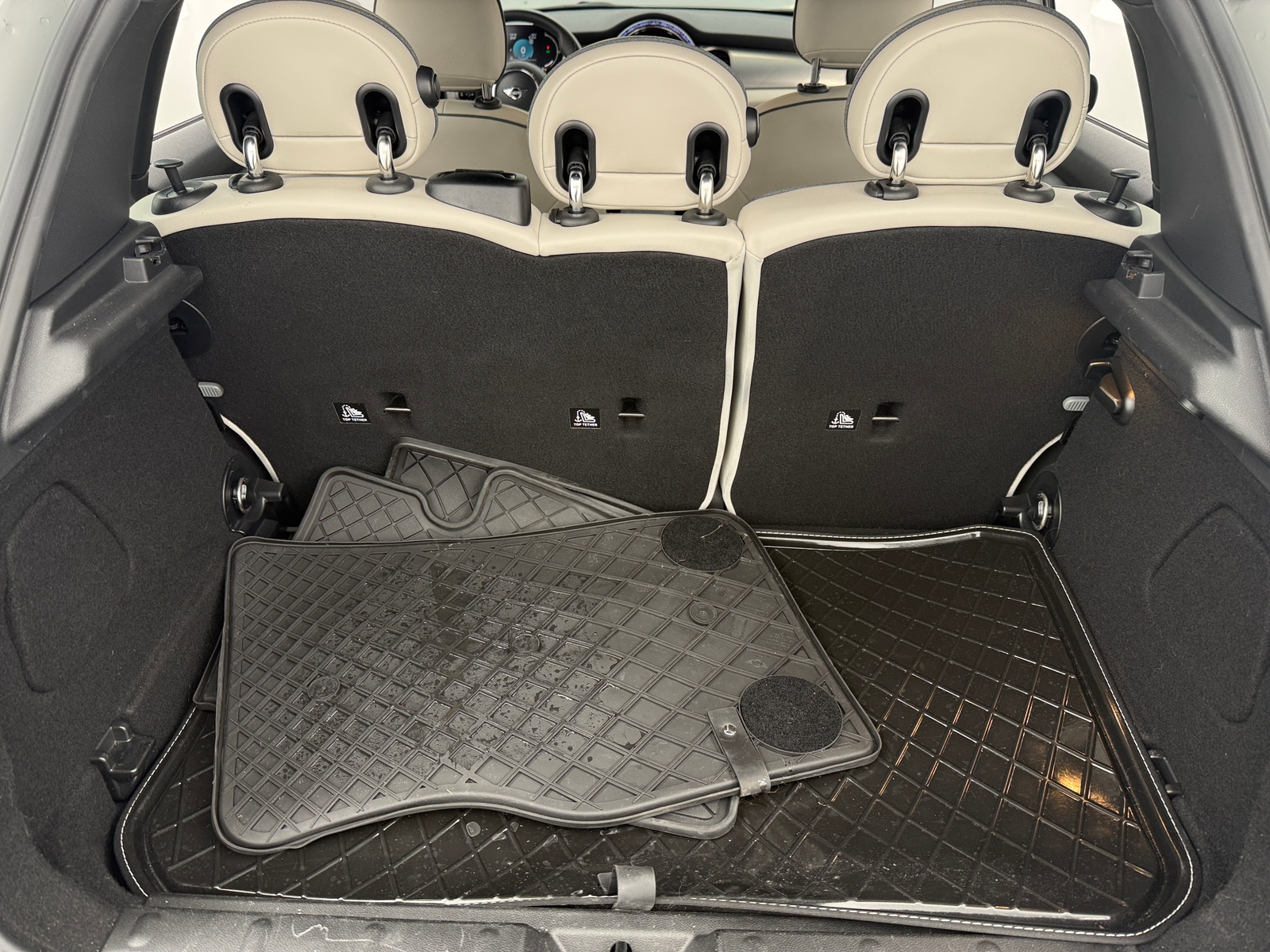 Thumbnail: 2022 MINI Cooper Hardtop - 6