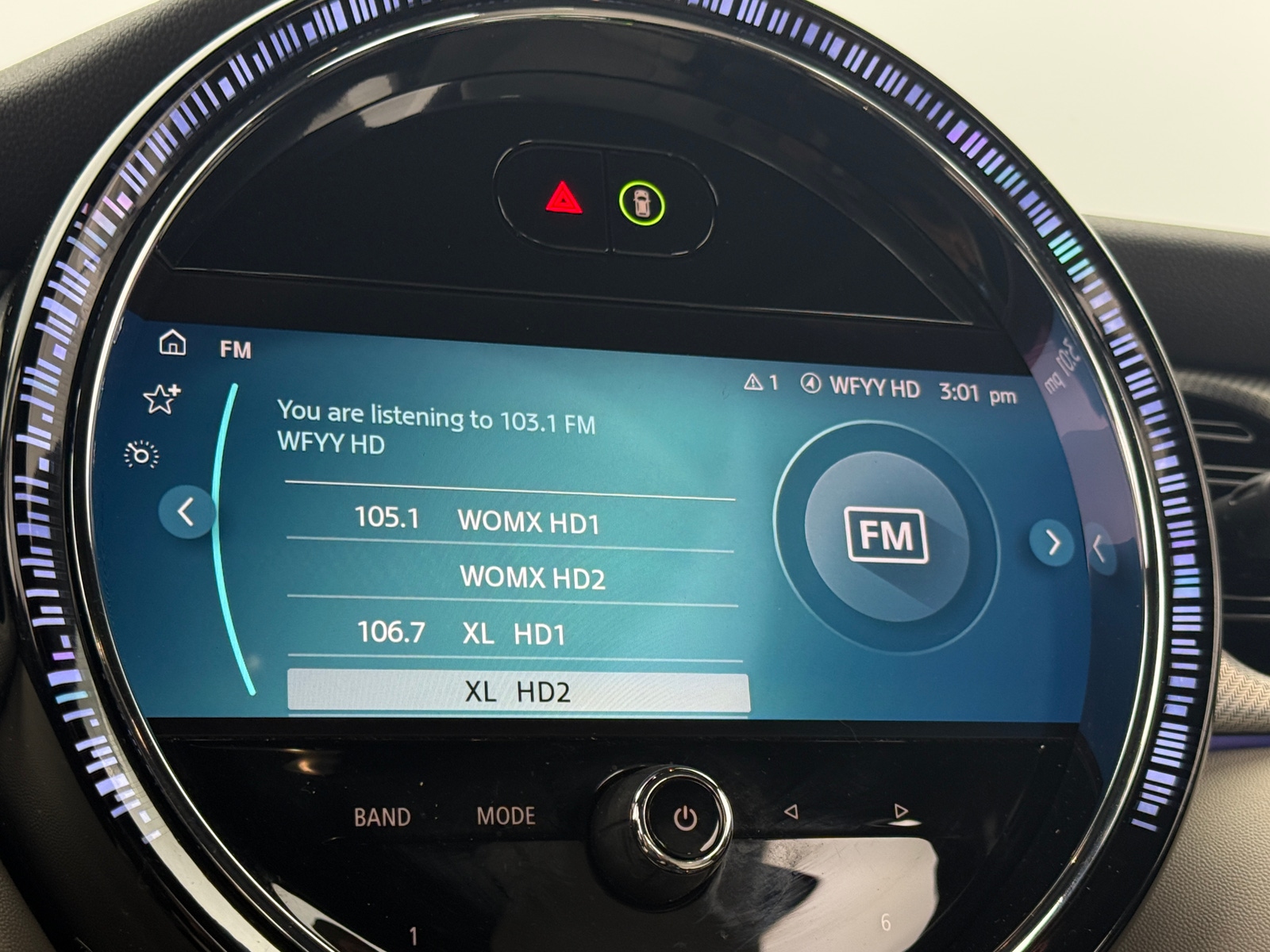 Thumbnail: 2022 MINI Cooper Hardtop - 3