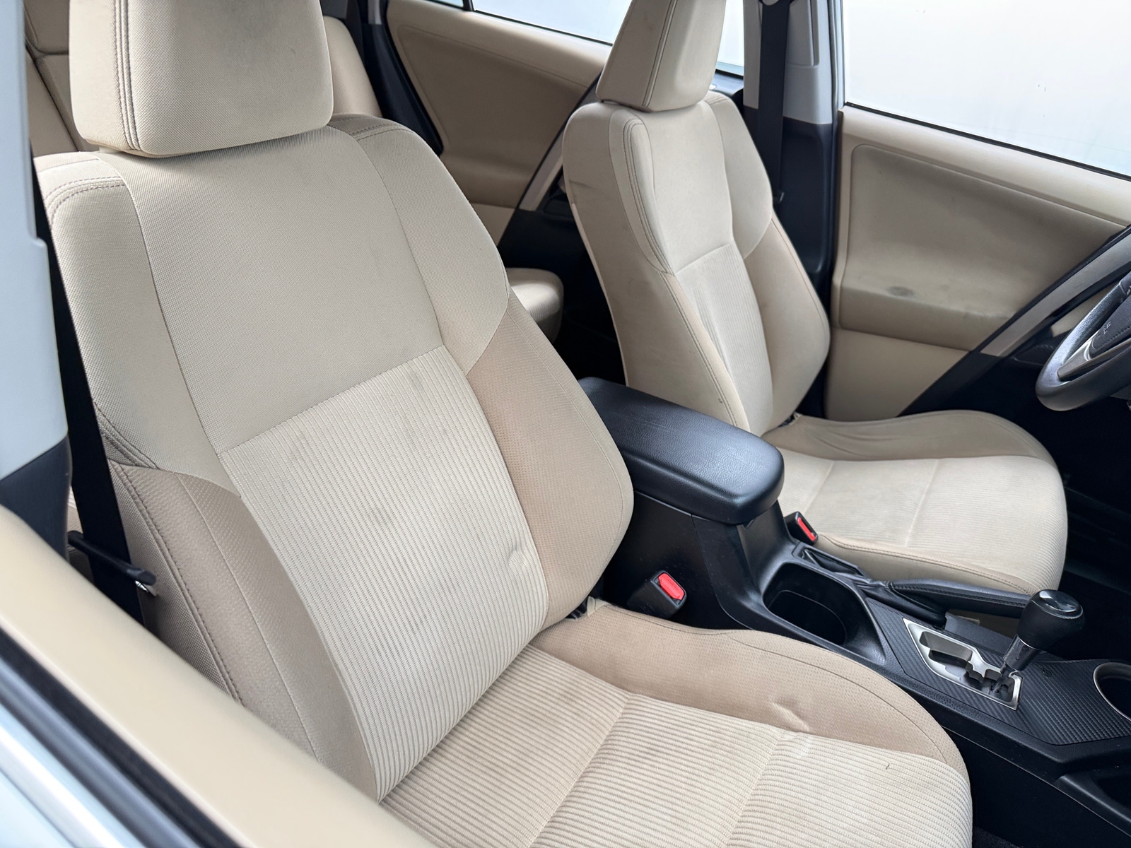 Thumbnail: 2013 Toyota RAV4 - 2