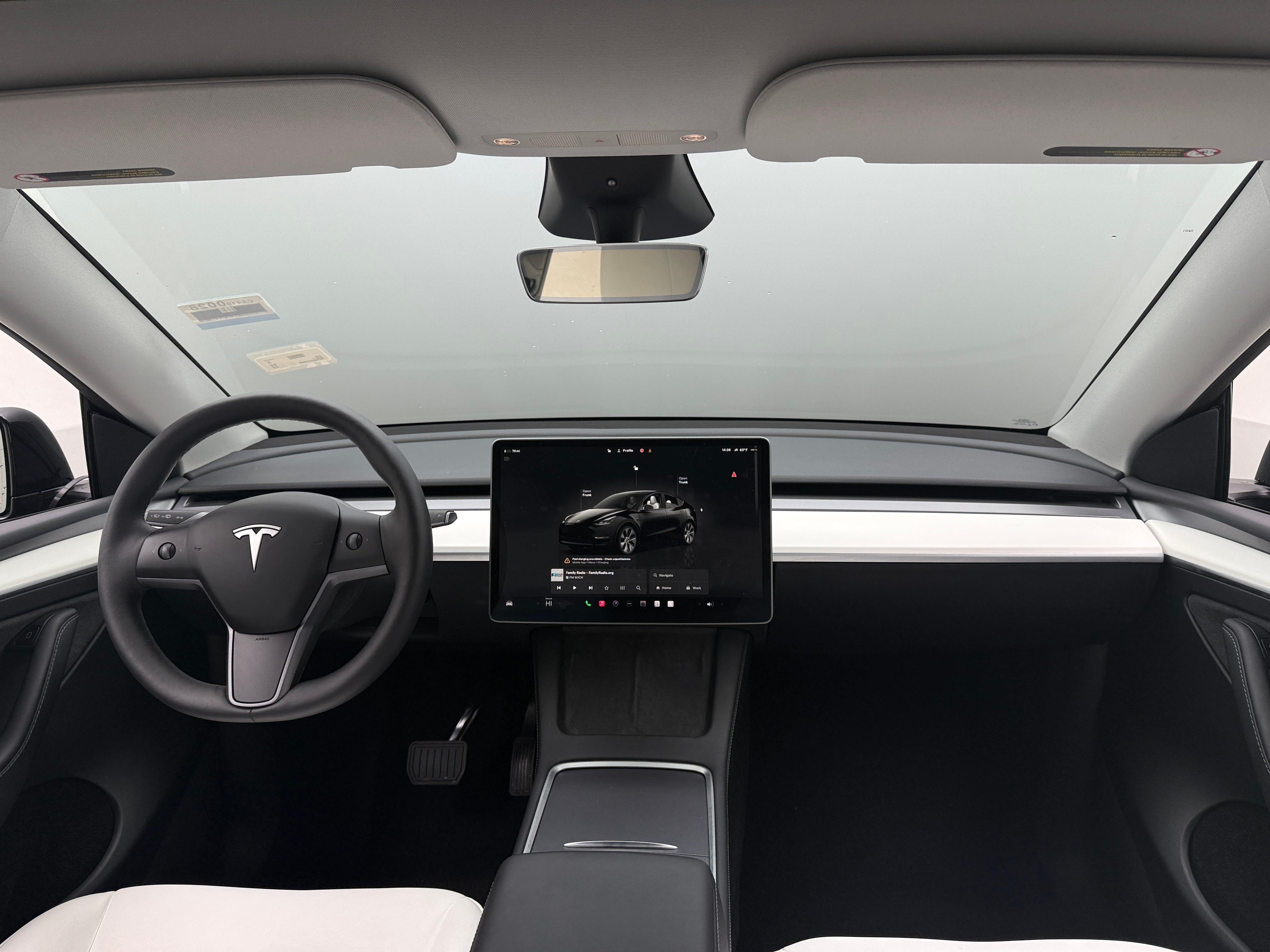 Used 2023 Tesla Model Y Long Range with VIN 7SAYGDEE4PF846236 for sale in Oak Creek, WI