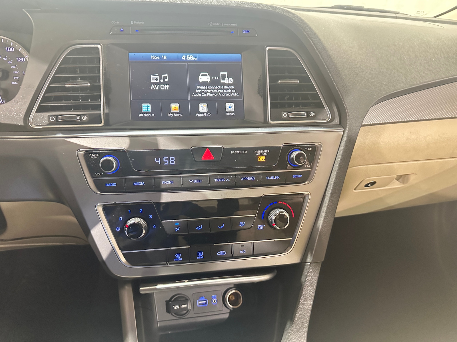 Thumbnail: 2017 Hyundai Sonata - 4