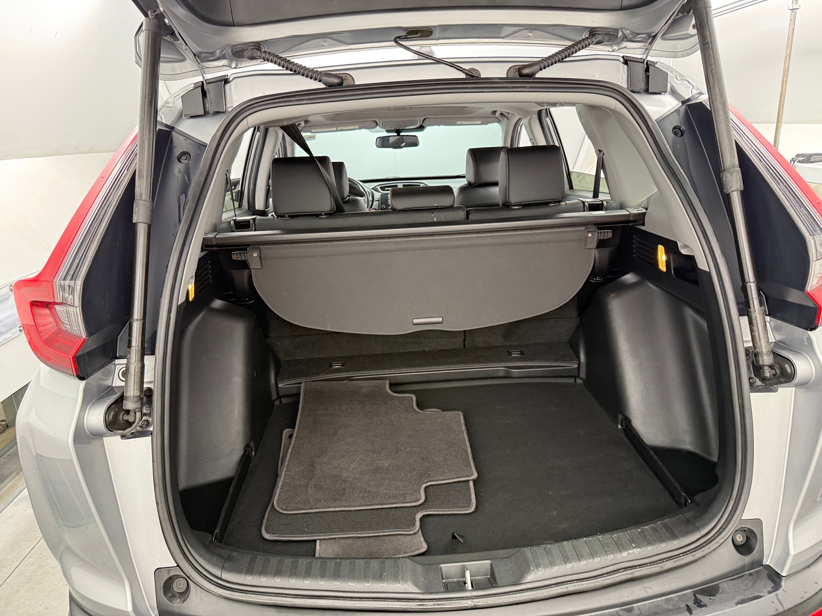 Thumbnail: 2020 Honda CR-V - 6