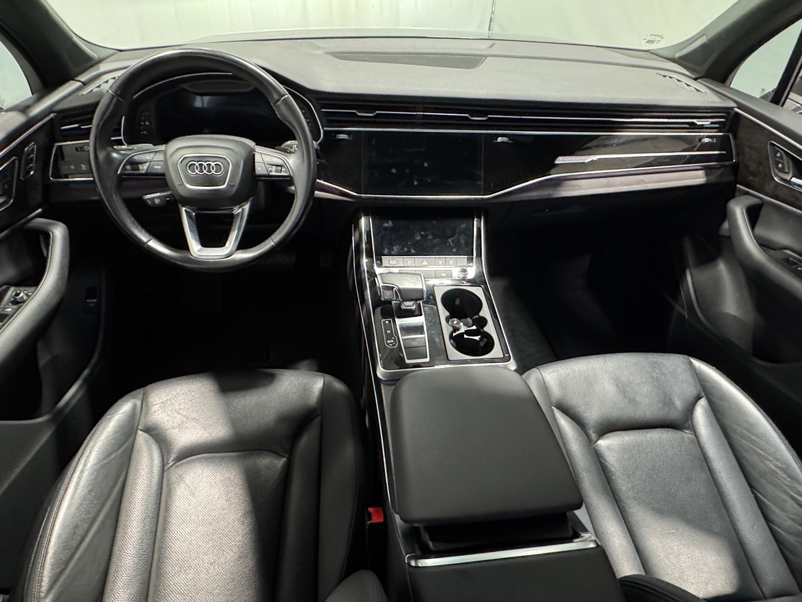 Thumbnail: 2022 Audi Q7 - 2