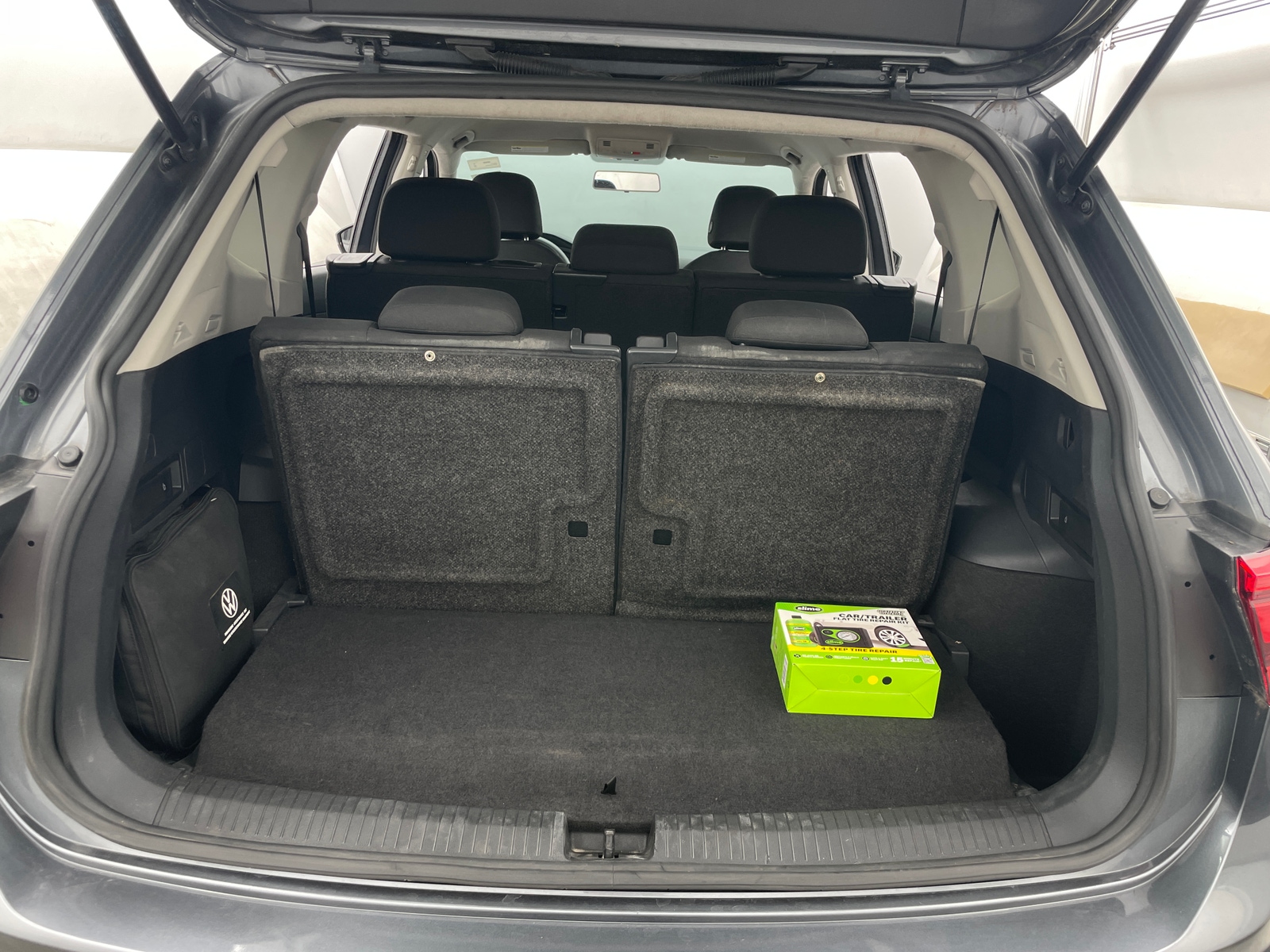 Thumbnail: 2021 Volkswagen Tiguan - 7