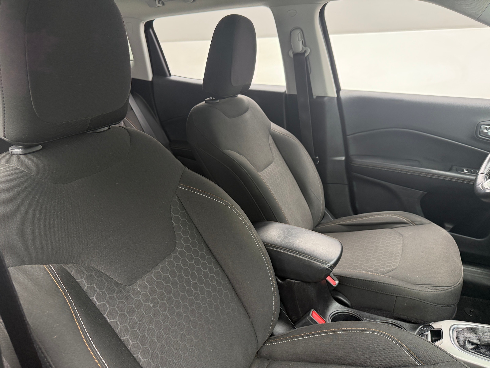 Thumbnail: 2020 Jeep Compass - 2