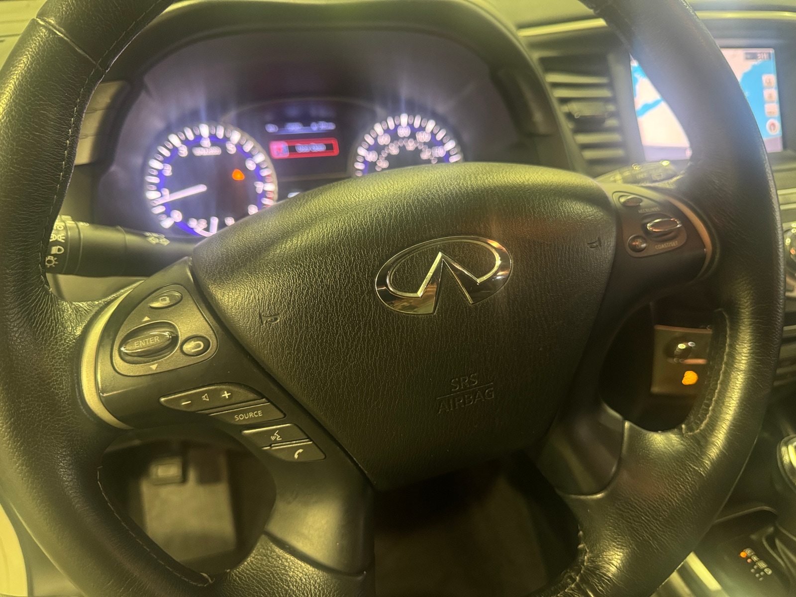 Thumbnail: 2017 INFINITI QX60 - 4