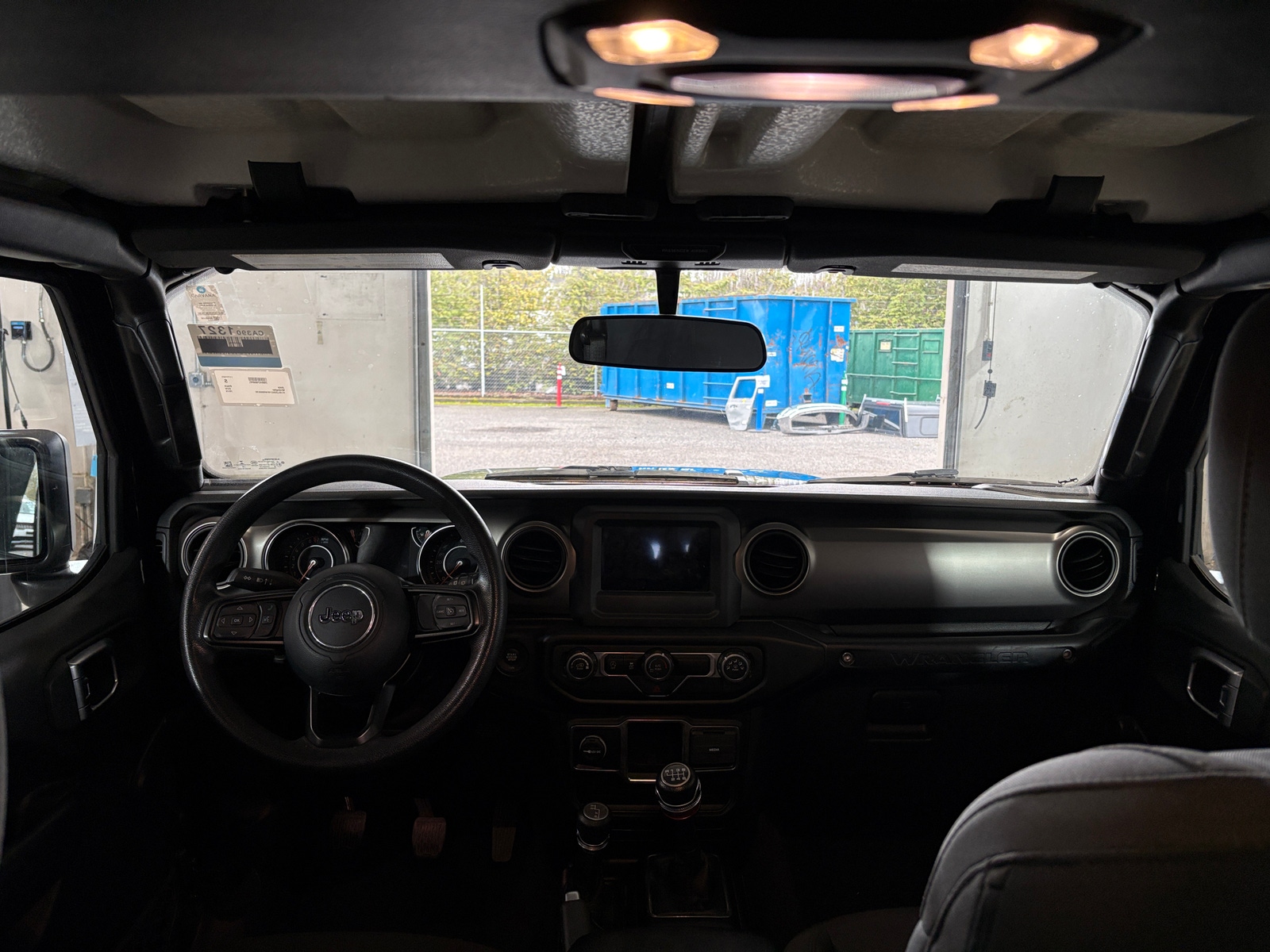 Thumbnail: 2019 Jeep Wrangler - 3