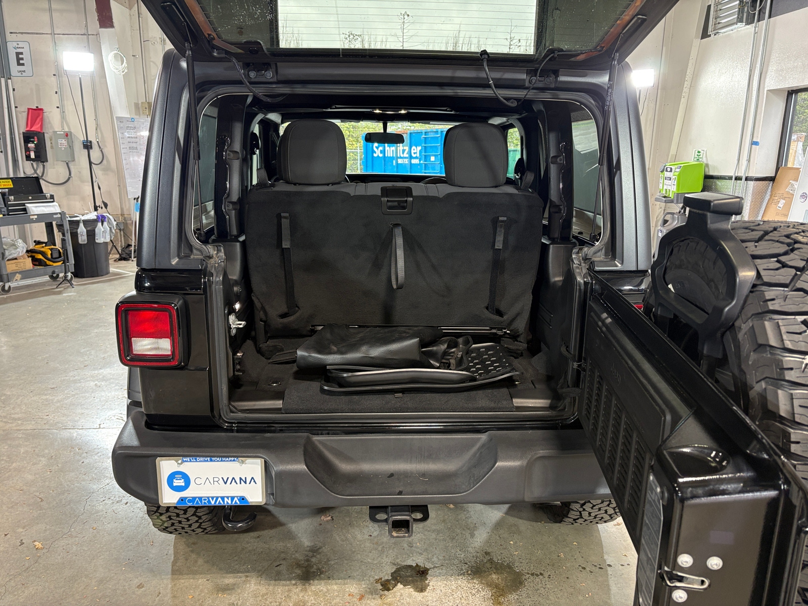 Thumbnail: 2019 Jeep Wrangler - 7