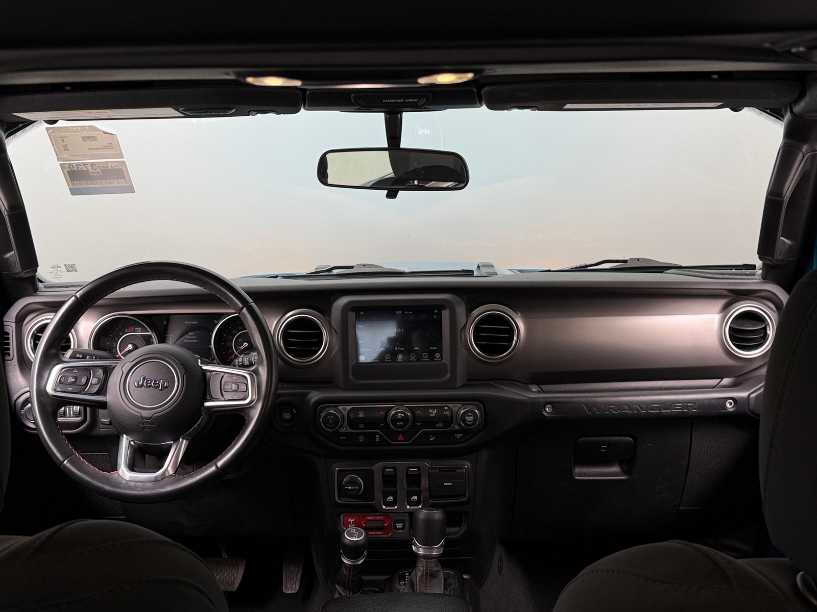 Thumbnail: 2019 Jeep Wrangler - 3