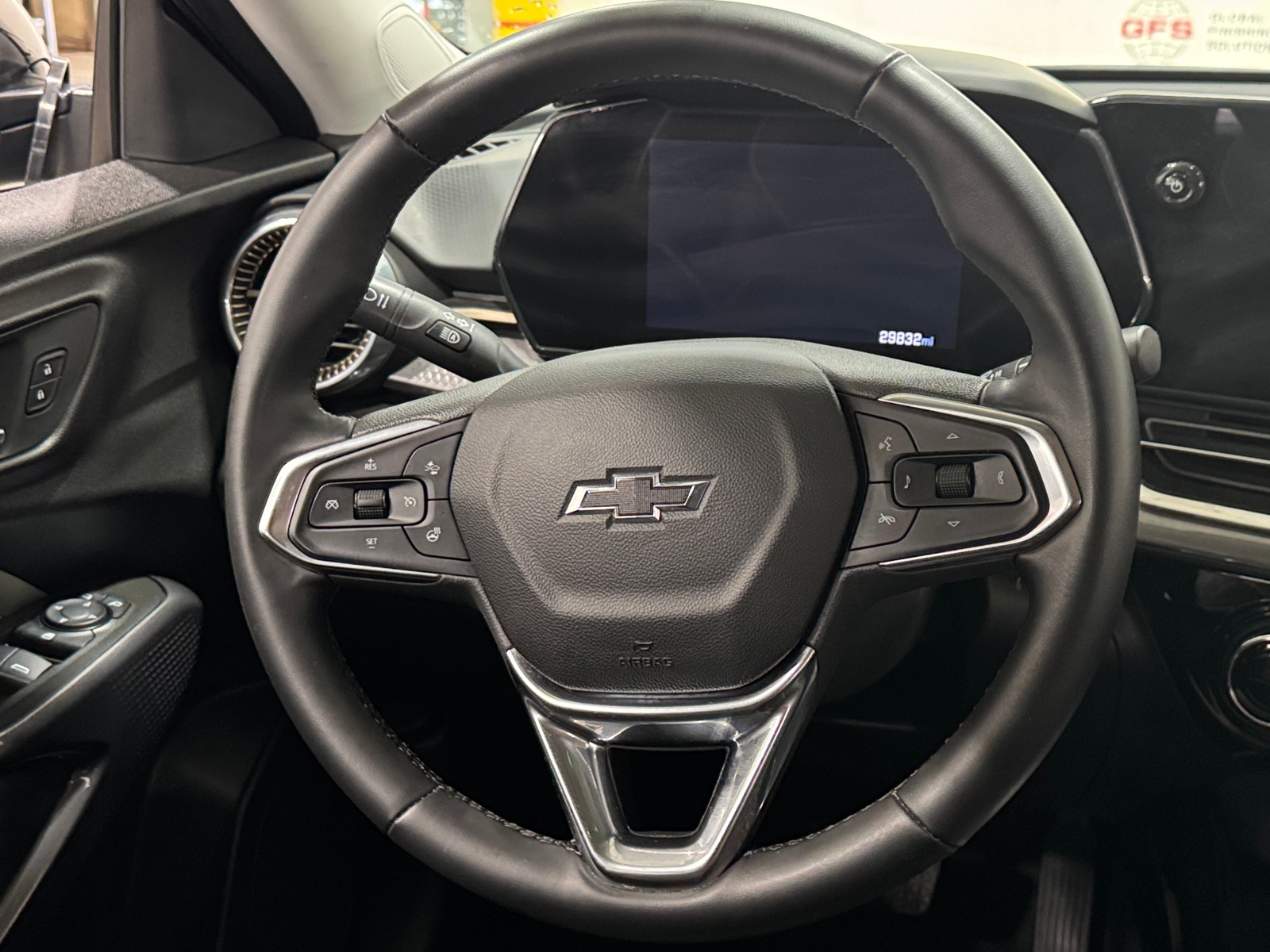 Thumbnail: 2025 Chevrolet Trax - 4