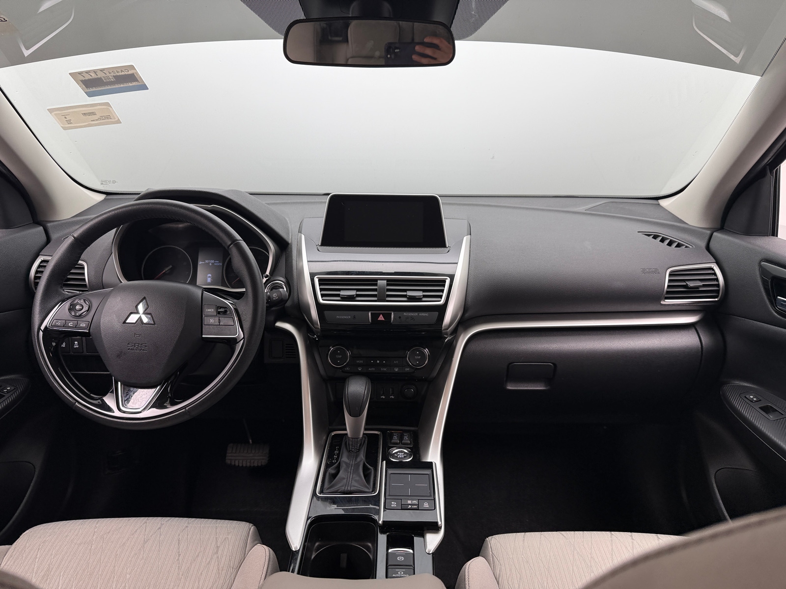 Thumbnail: 2020 Mitsubishi Eclipse Cross - 3