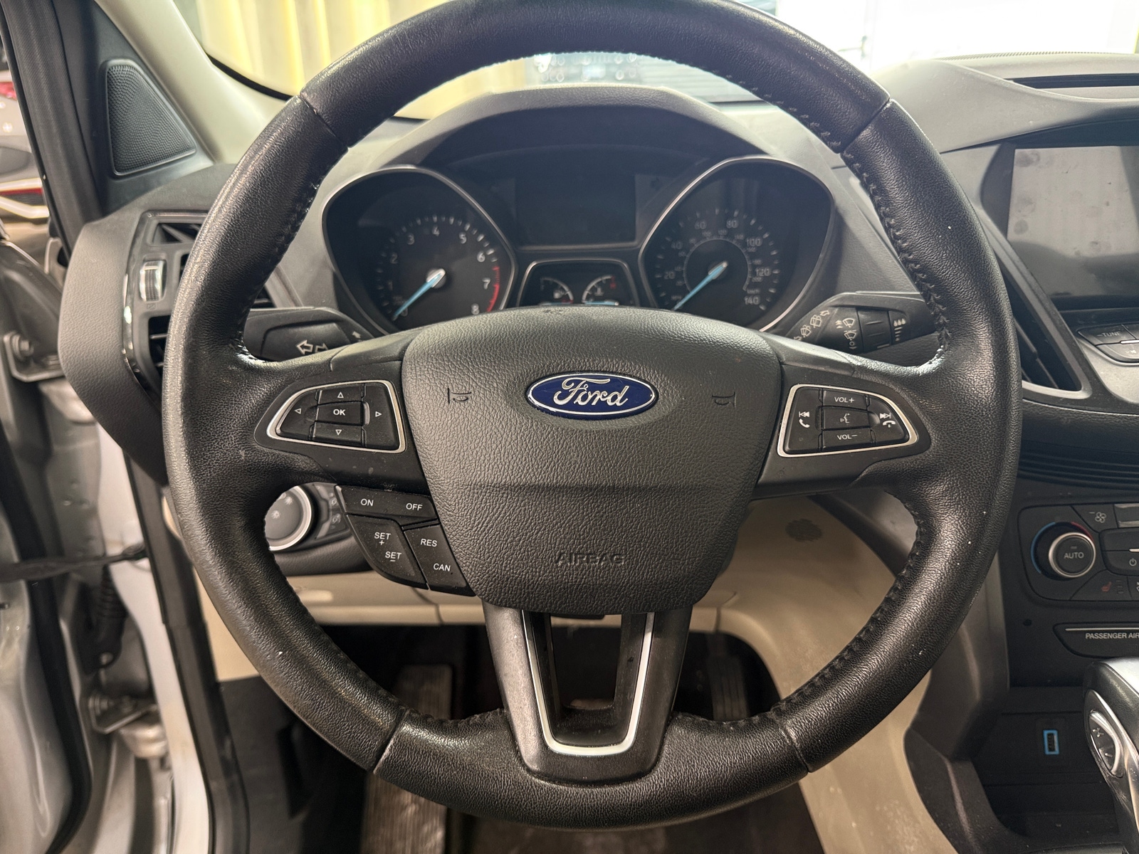 Thumbnail: 2018 Ford Escape - 4