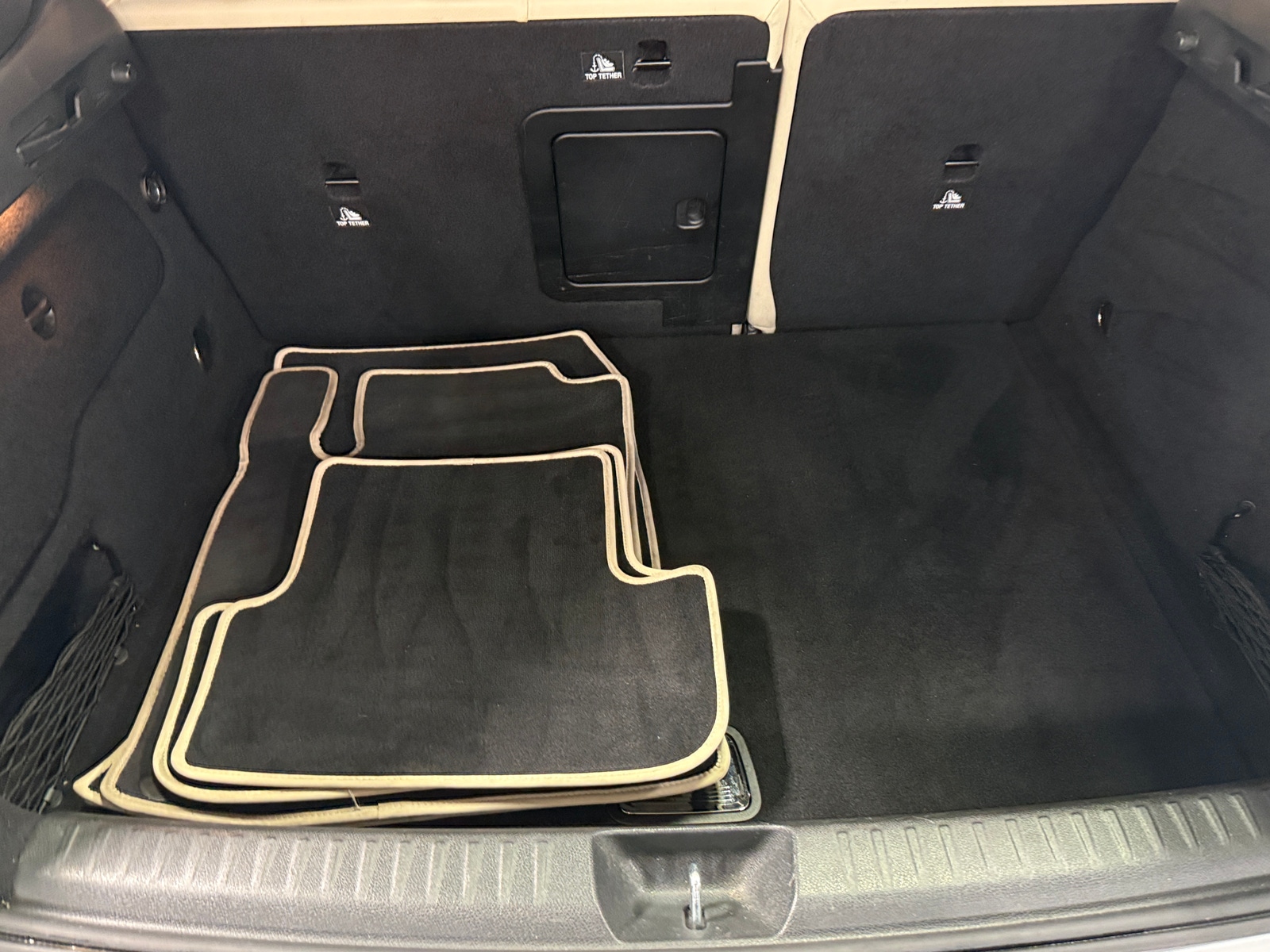 Thumbnail: 2020 Mercedes-Benz GLA - 6