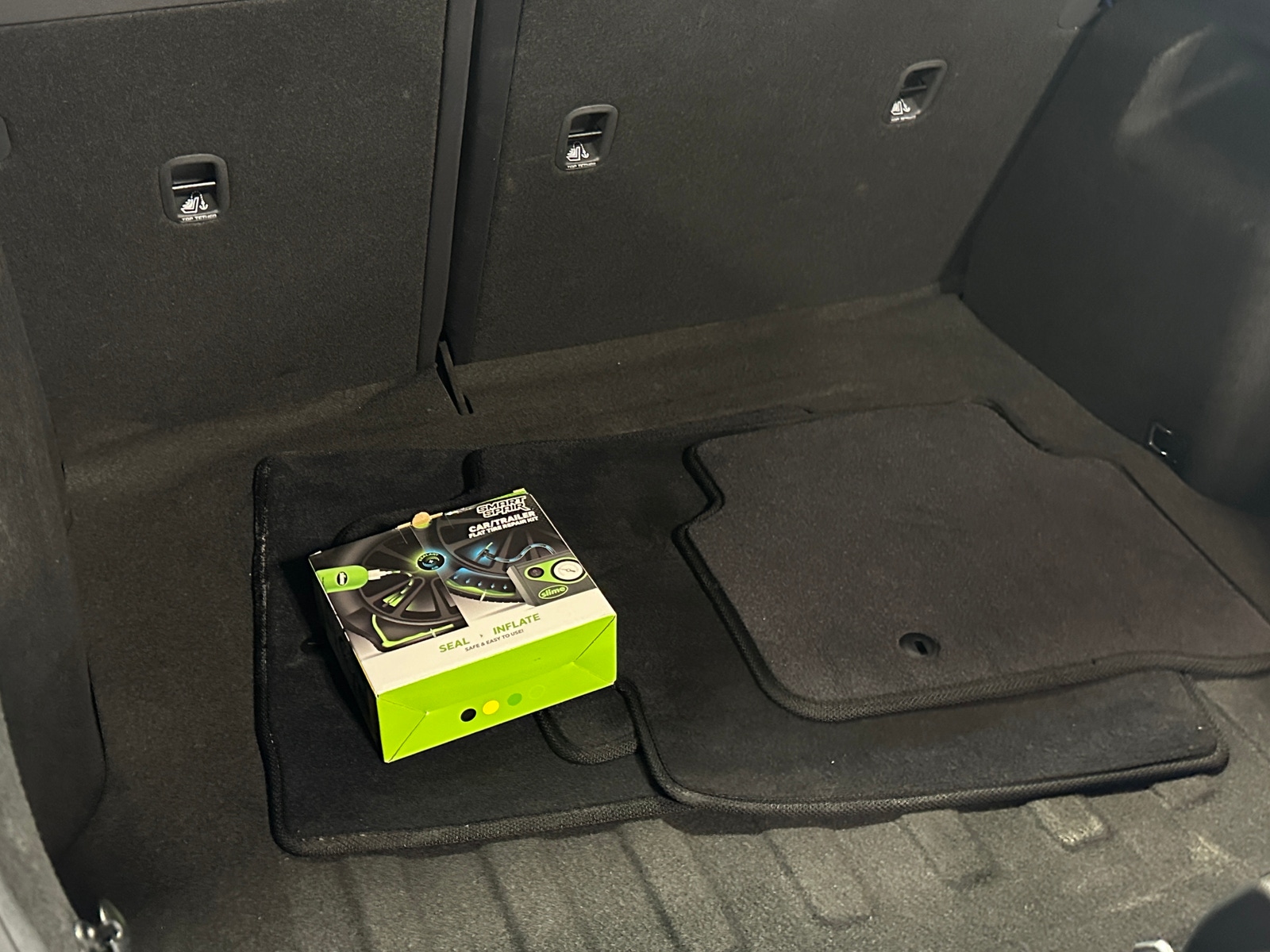 Thumbnail: 2018 Hyundai Ioniq - 7