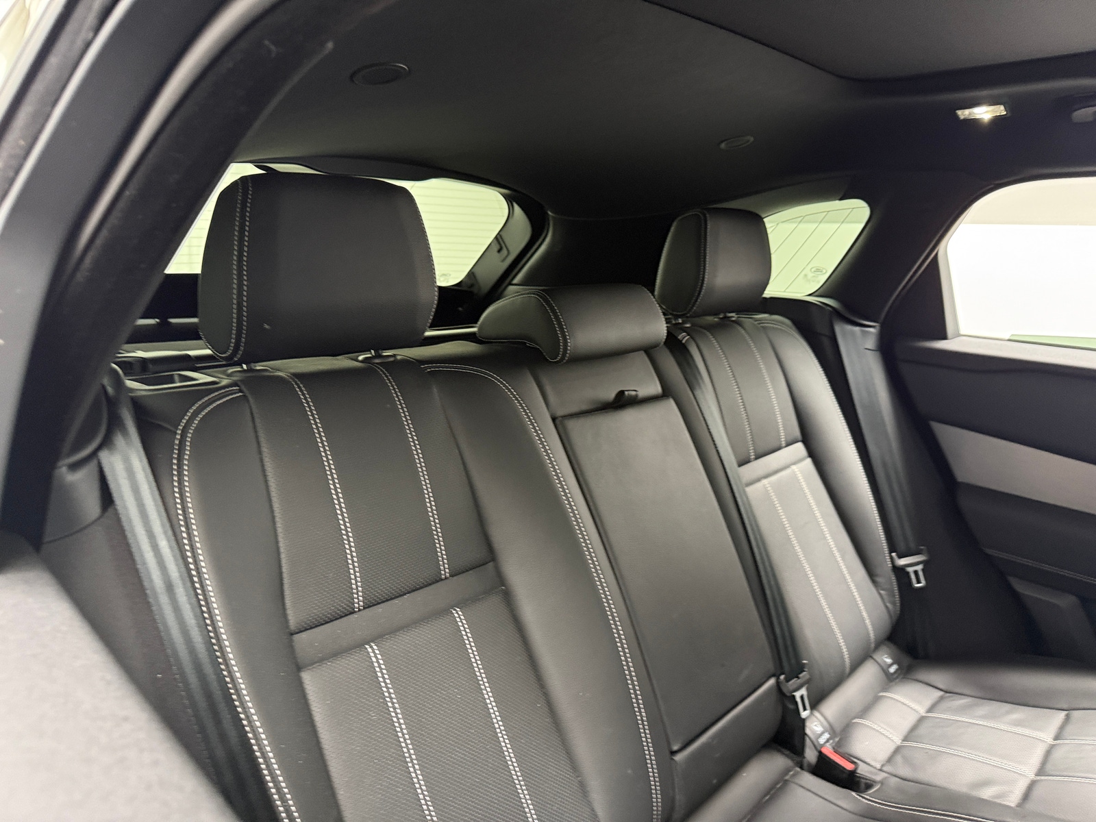 Thumbnail: 2023 Land Rover Range Rover Velar - 5