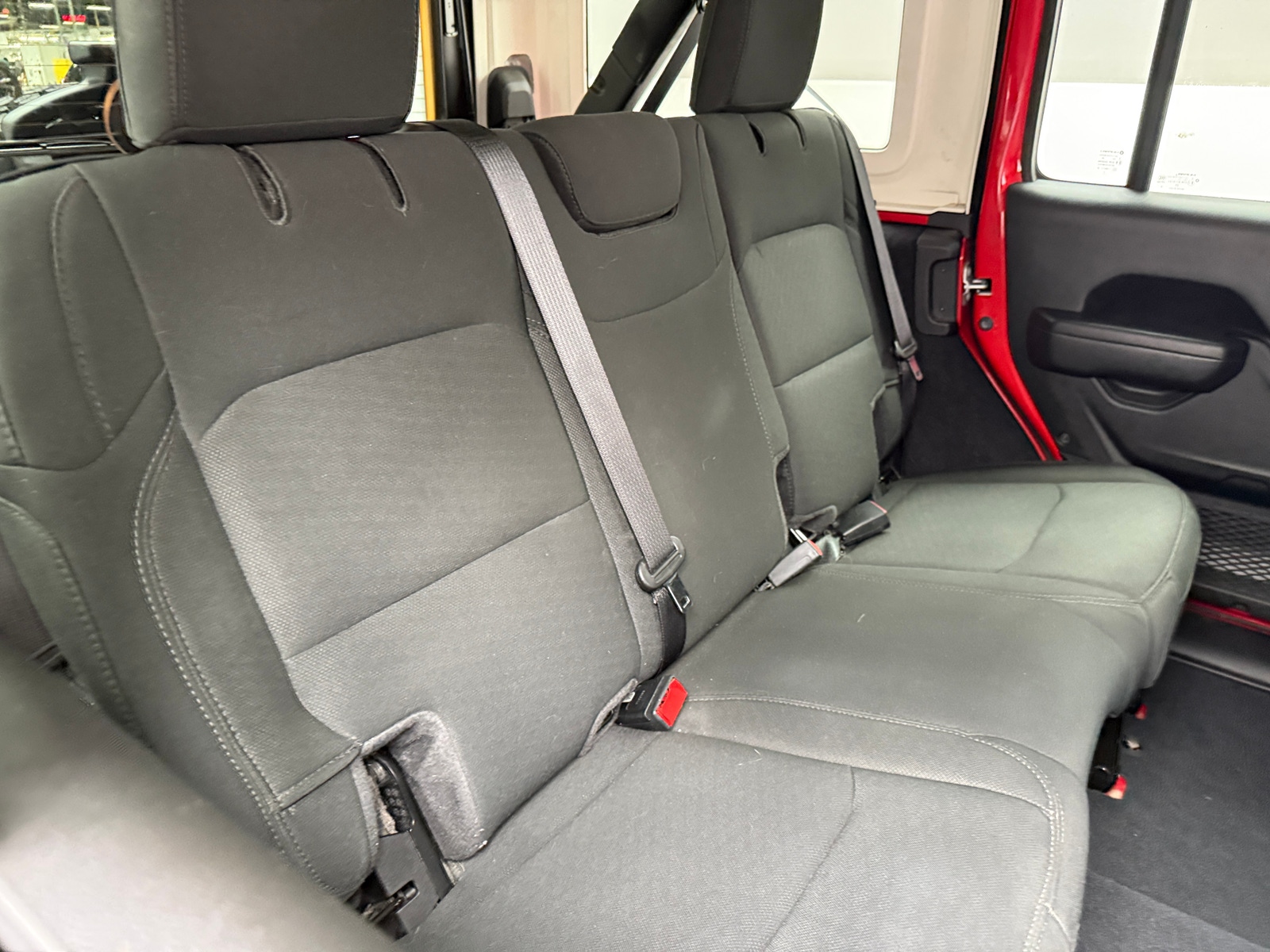 Thumbnail: 2022 Jeep Wrangler - 6