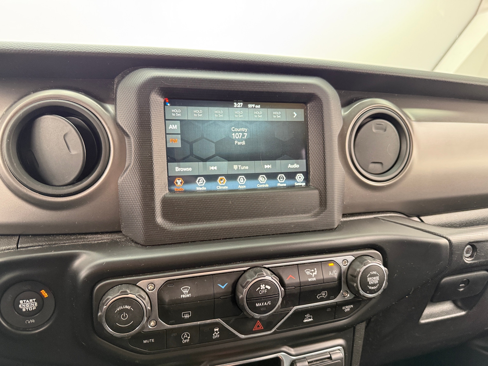 Thumbnail: 2022 Jeep Wrangler - 4