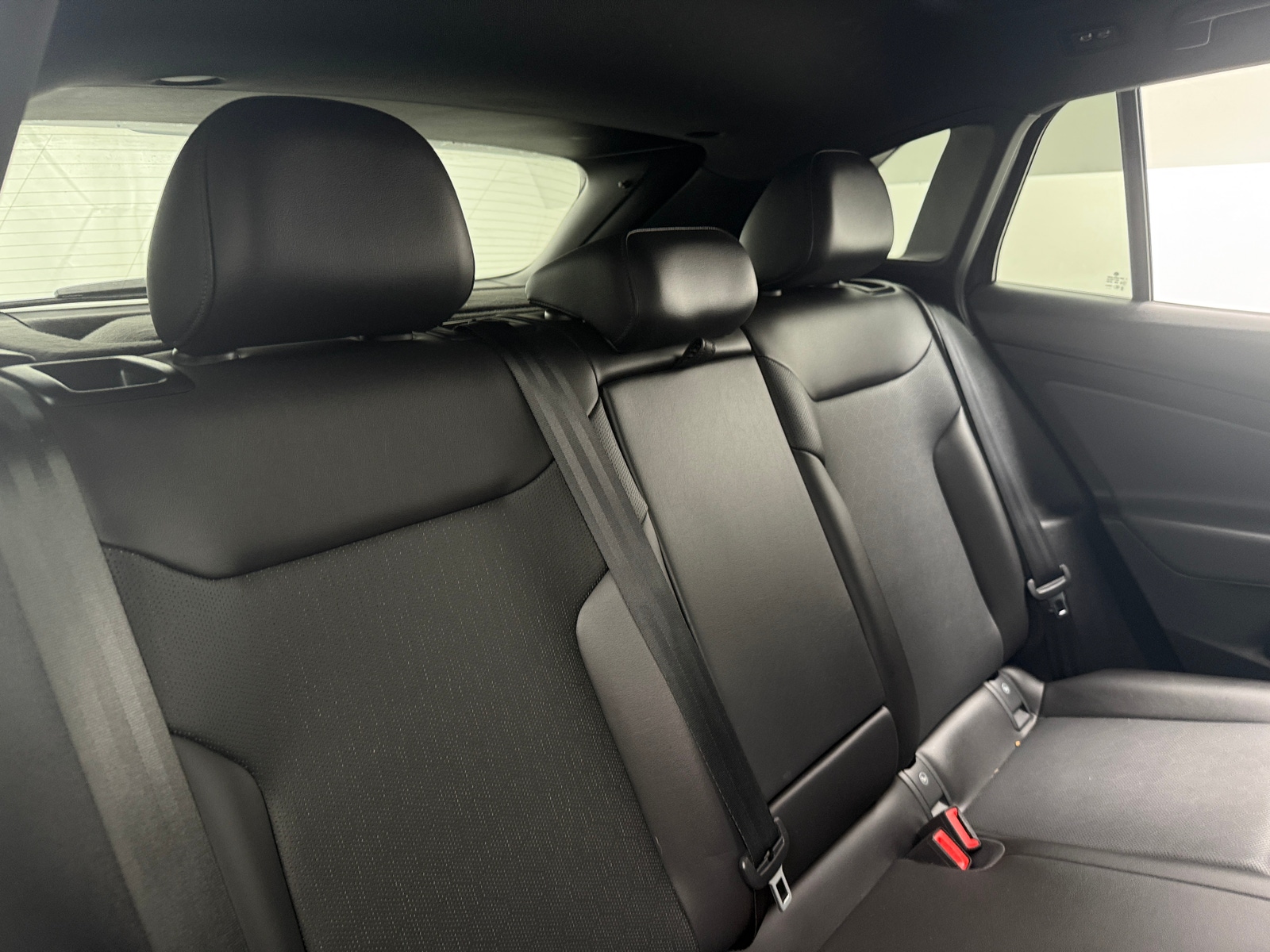 Thumbnail: 2021 Volkswagen ID.4 - 5