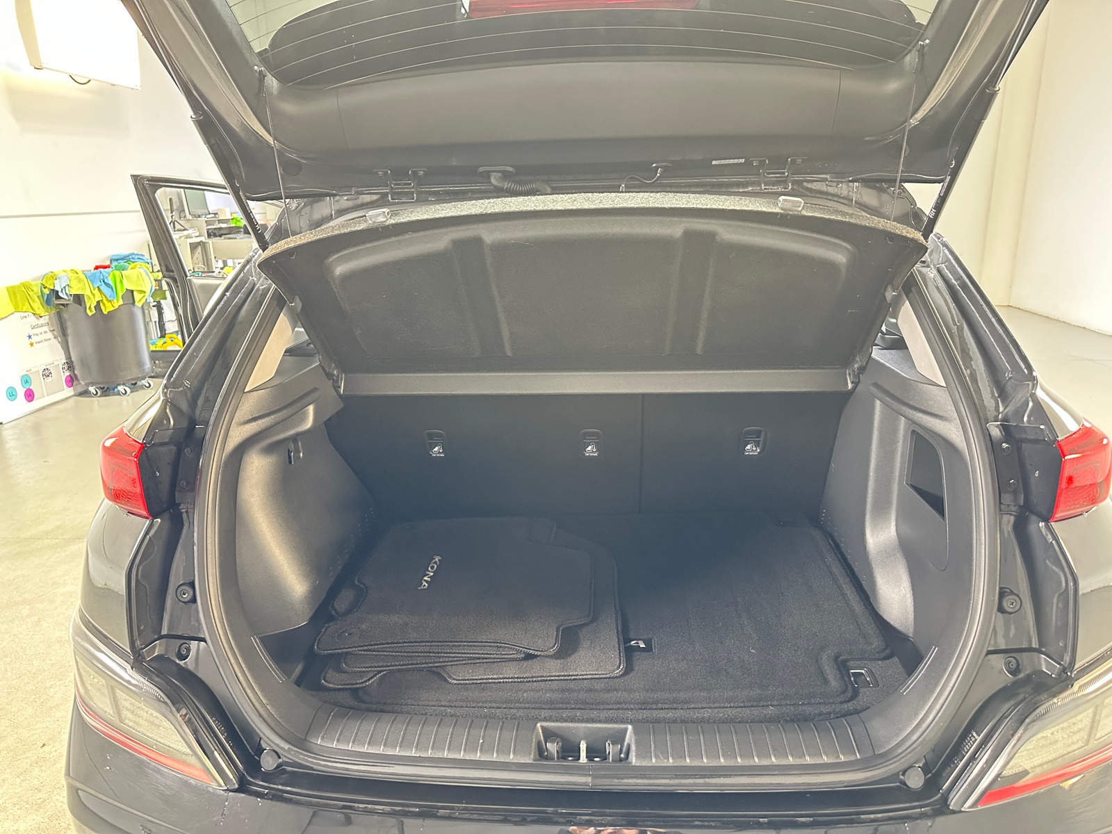 Thumbnail: 2023 Hyundai Kona - 7