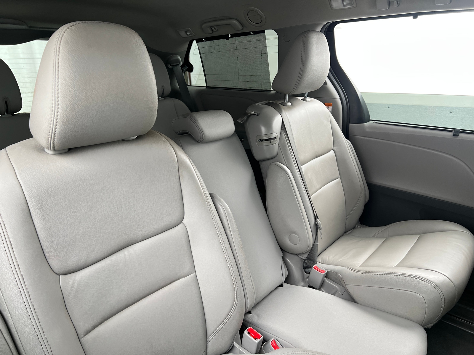 Thumbnail: 2020 Toyota Sienna - 5