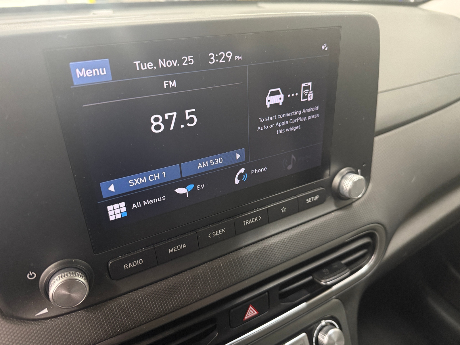 Thumbnail: 2023 Hyundai Kona - 4