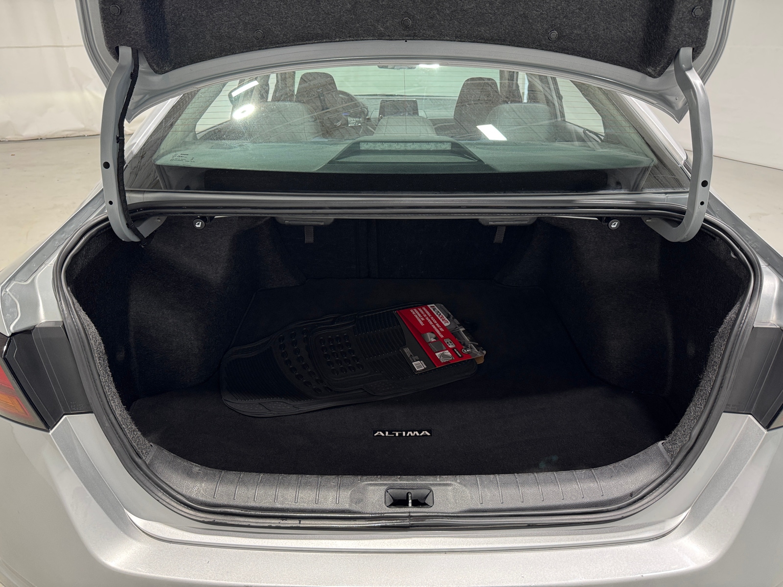 Thumbnail: 2024 Nissan Altima - 7