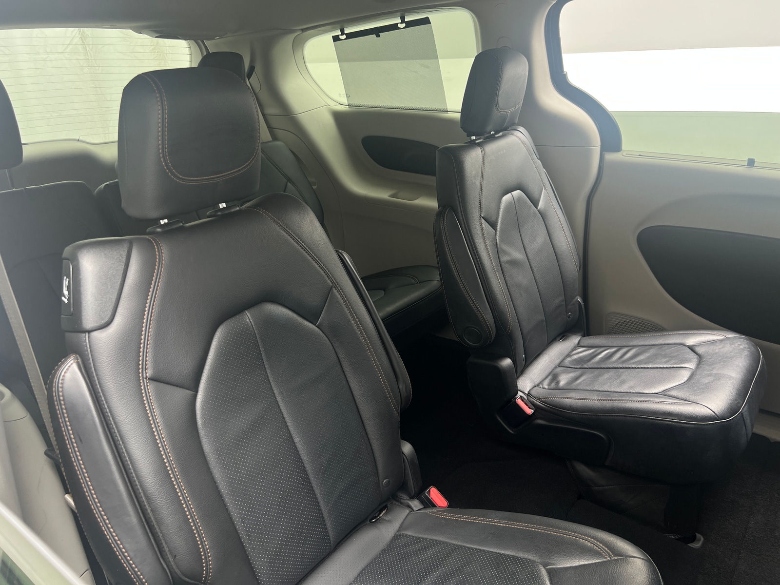 Thumbnail: 2018 Chrysler Pacifica - 5