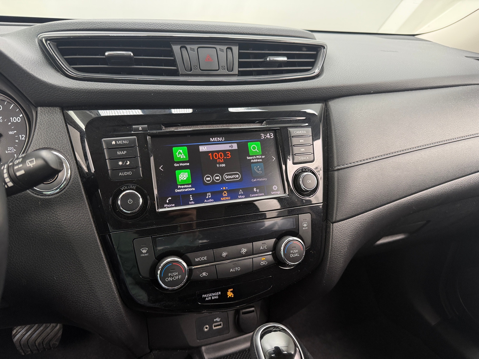 Thumbnail: 2019 Nissan Rogue - 4