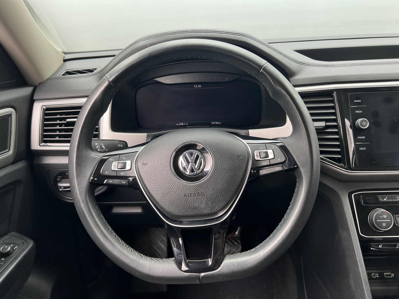 Thumbnail: 2019 Volkswagen Atlas - 4