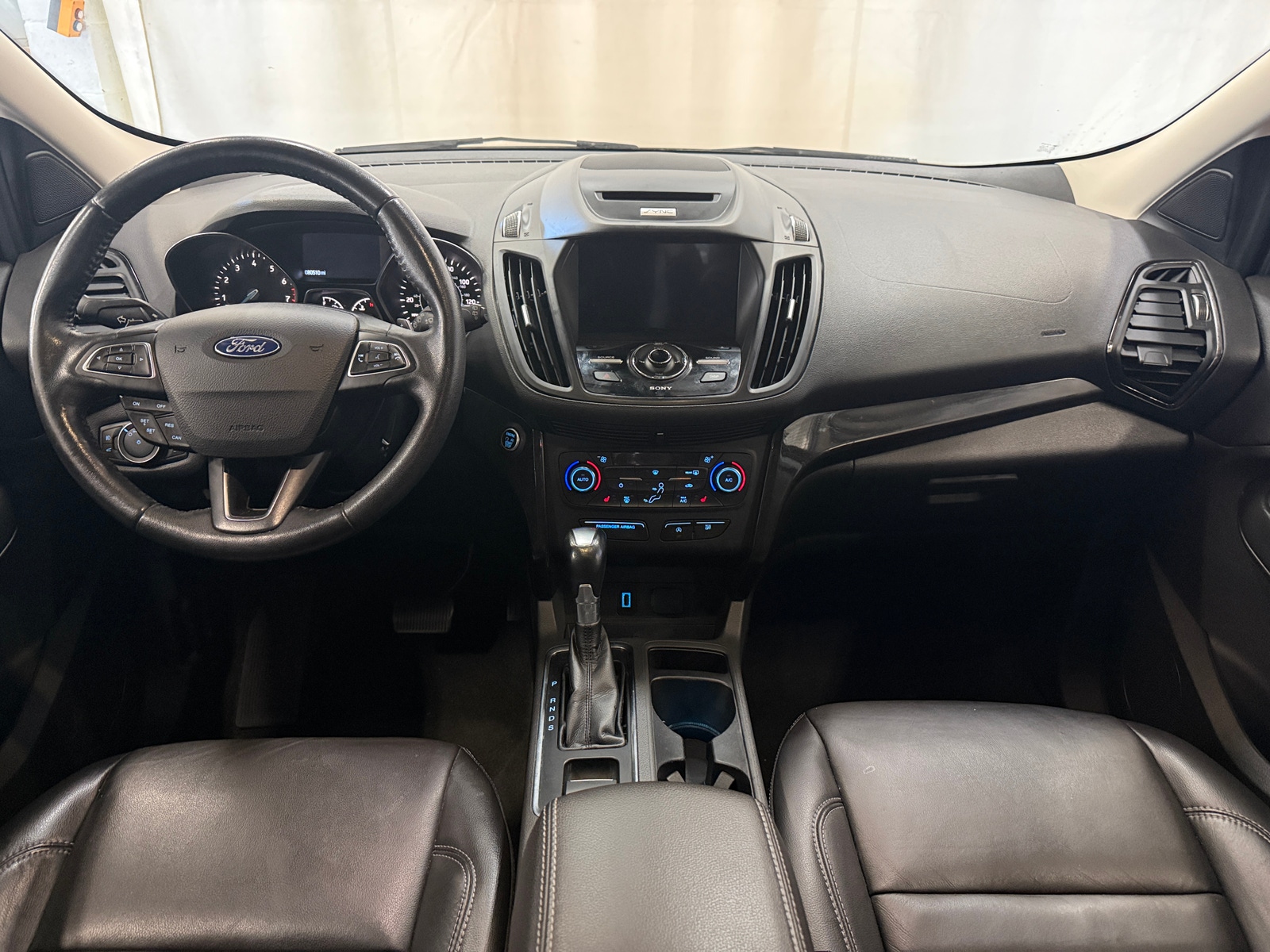 Thumbnail: 2017 Ford Escape - 2