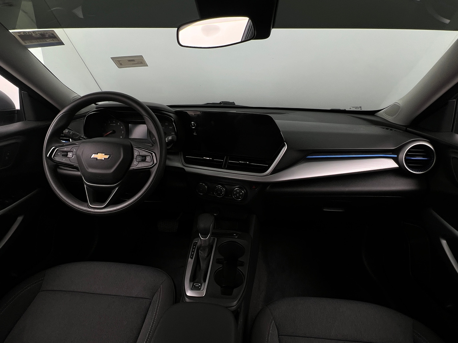 Thumbnail: 2024 Chevrolet Trax - 3