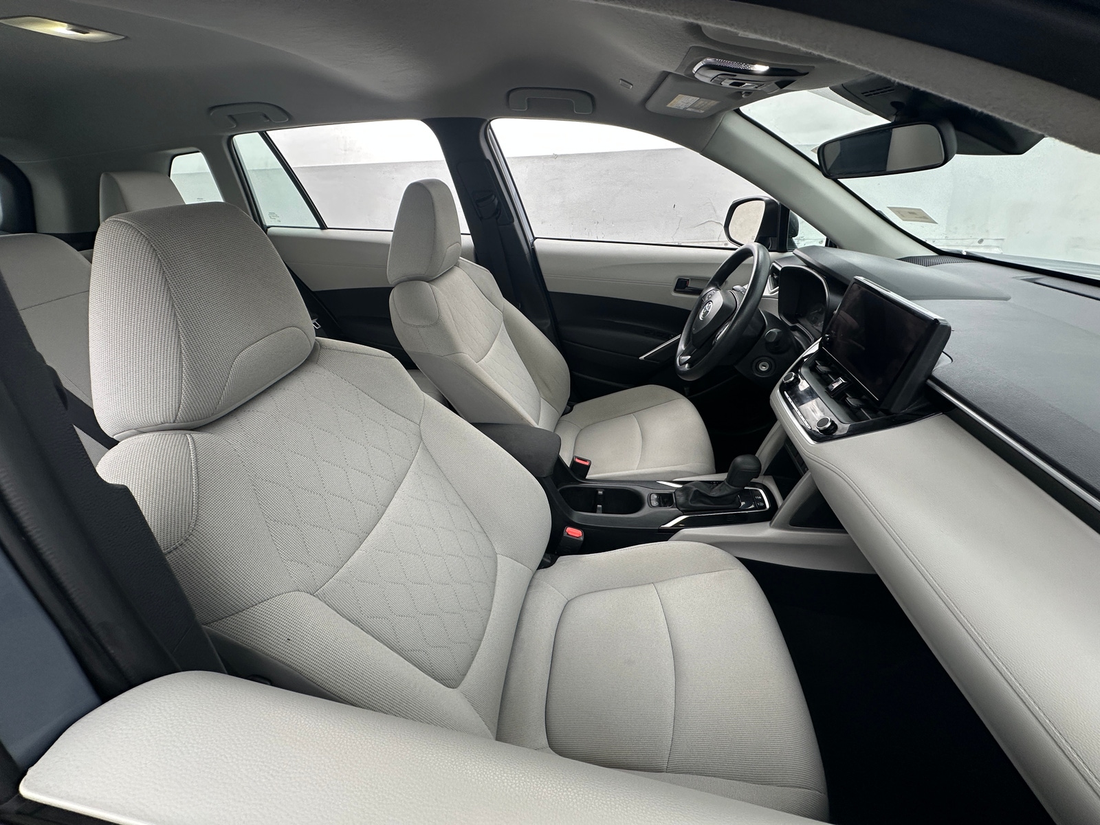 Thumbnail: 2024 Toyota Corolla Cross - 2