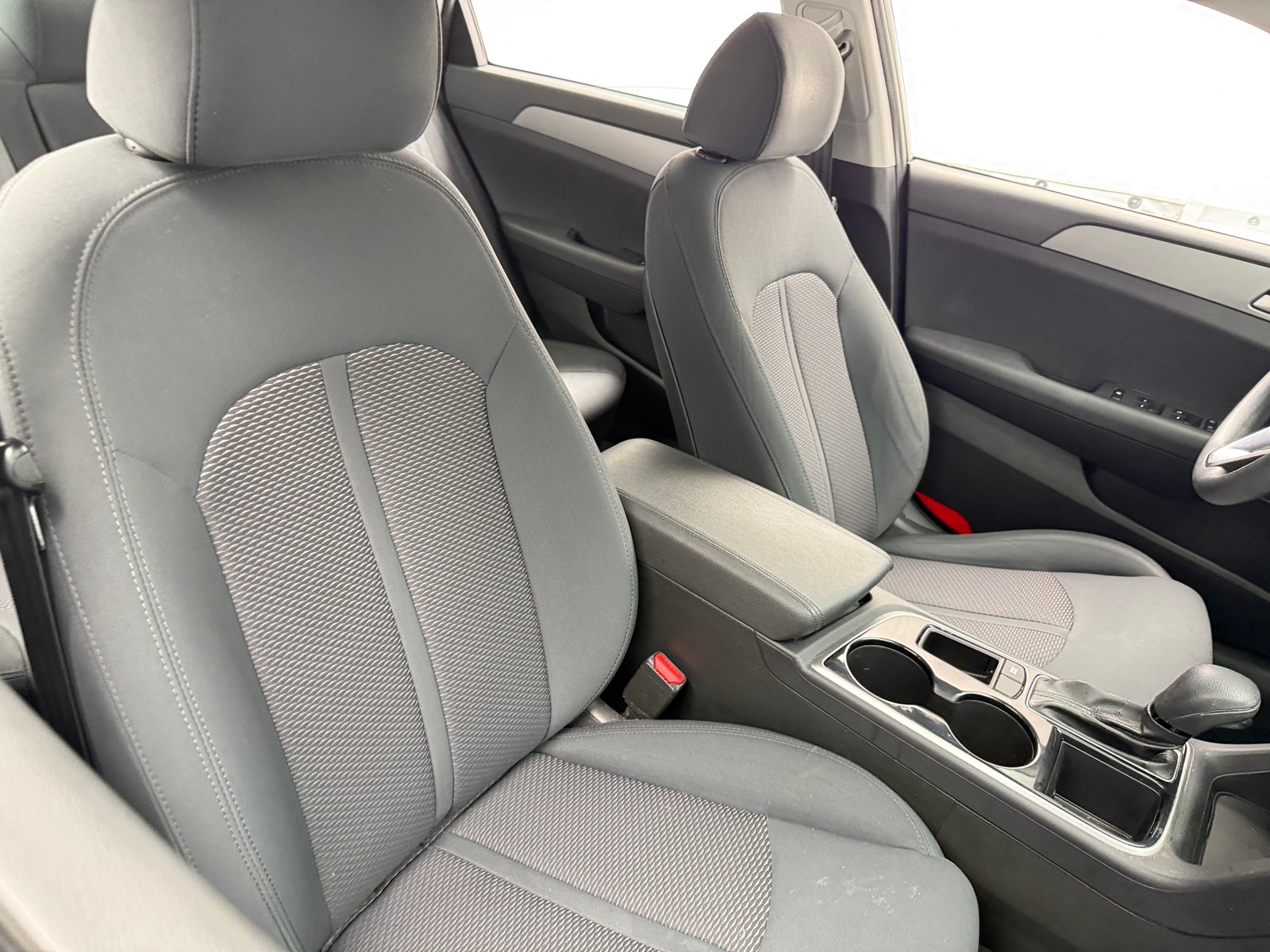 Thumbnail: 2019 Hyundai Sonata - 2